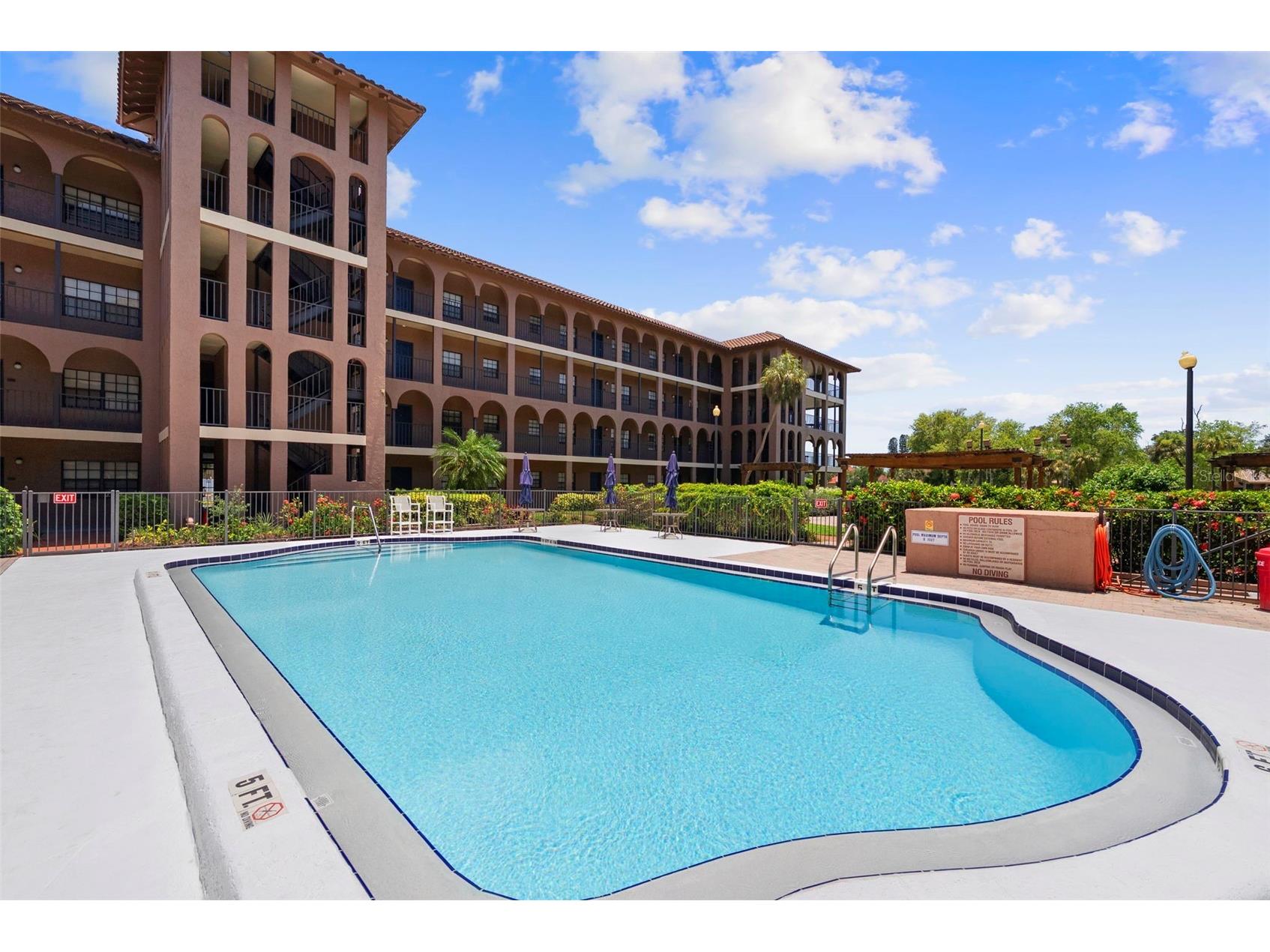 6100 Gulfport Boulevard S #107 Gulfport FL 33707 TB8519772 image38