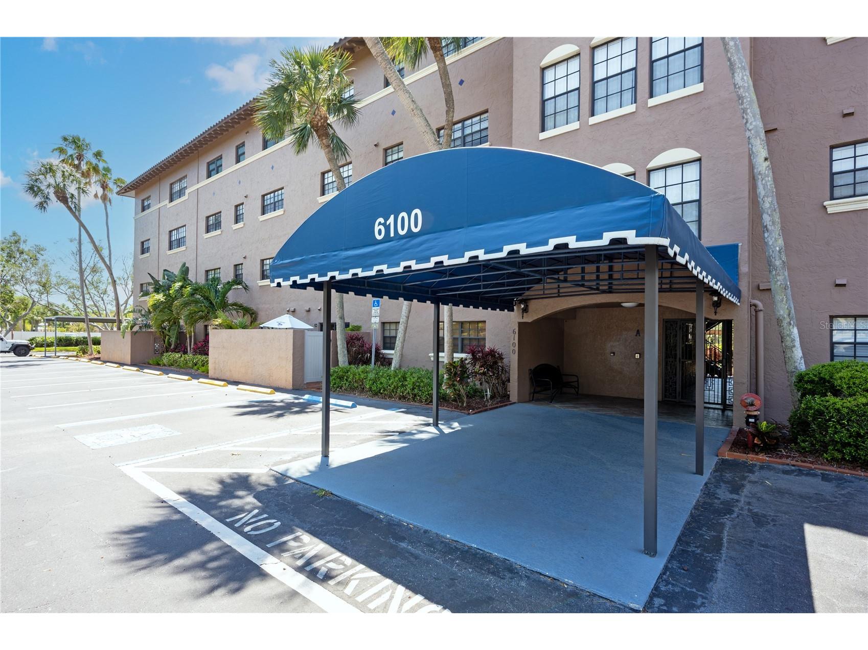 6100 Gulfport Boulevard S #117 Gulfport FL 33707 A4674843 image1