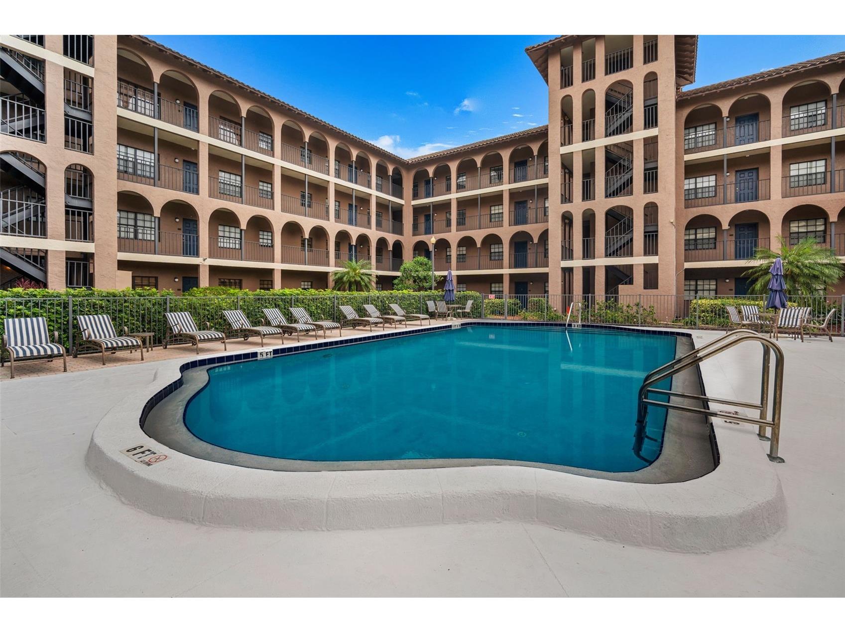 6100 Gulfport Boulevard S #402 Gulfport FL 33707 GC540312 image22