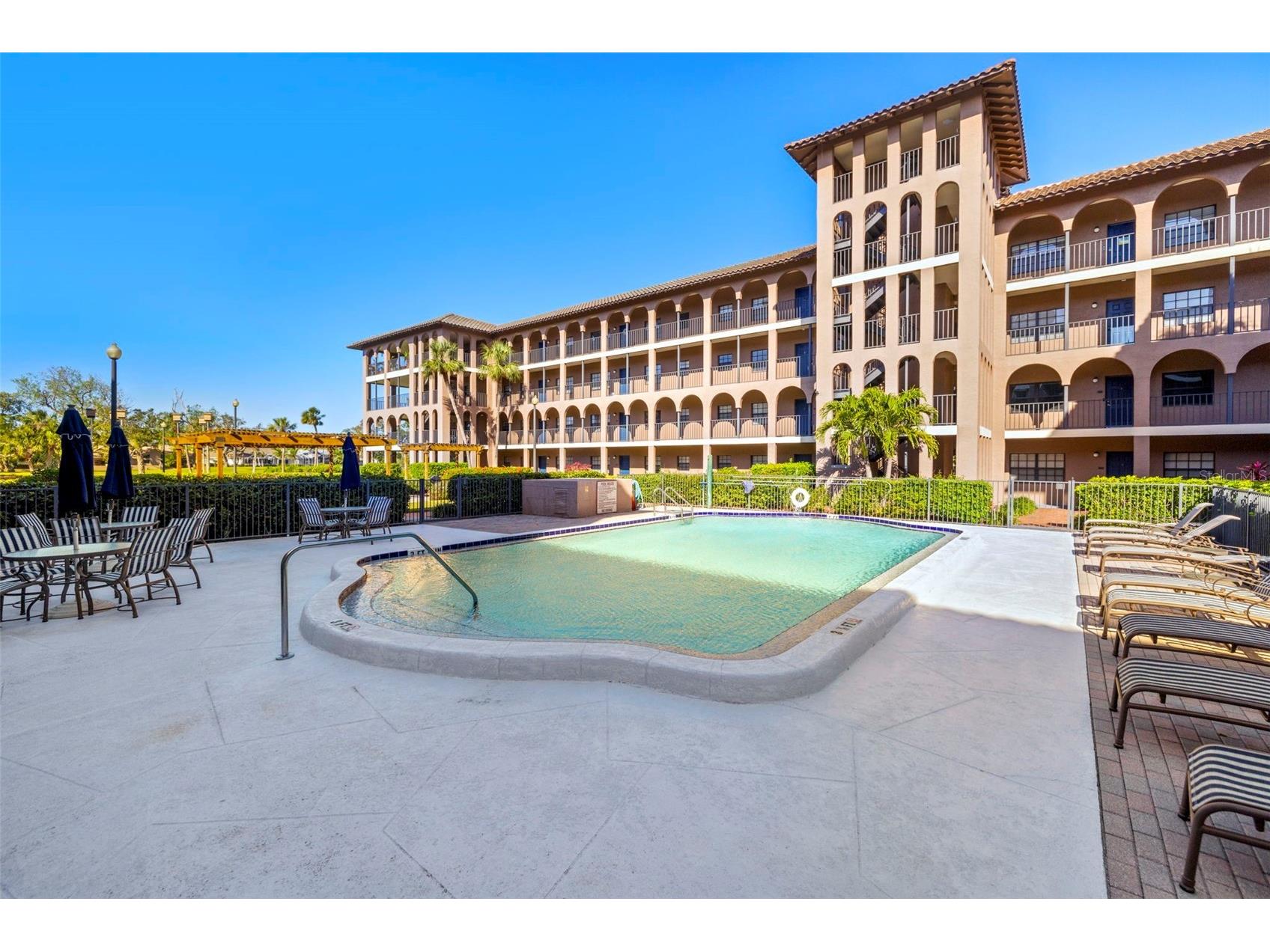 6100 Gulfport Boulevard S #414 Gulfport FL 33707 TB8500262 image26