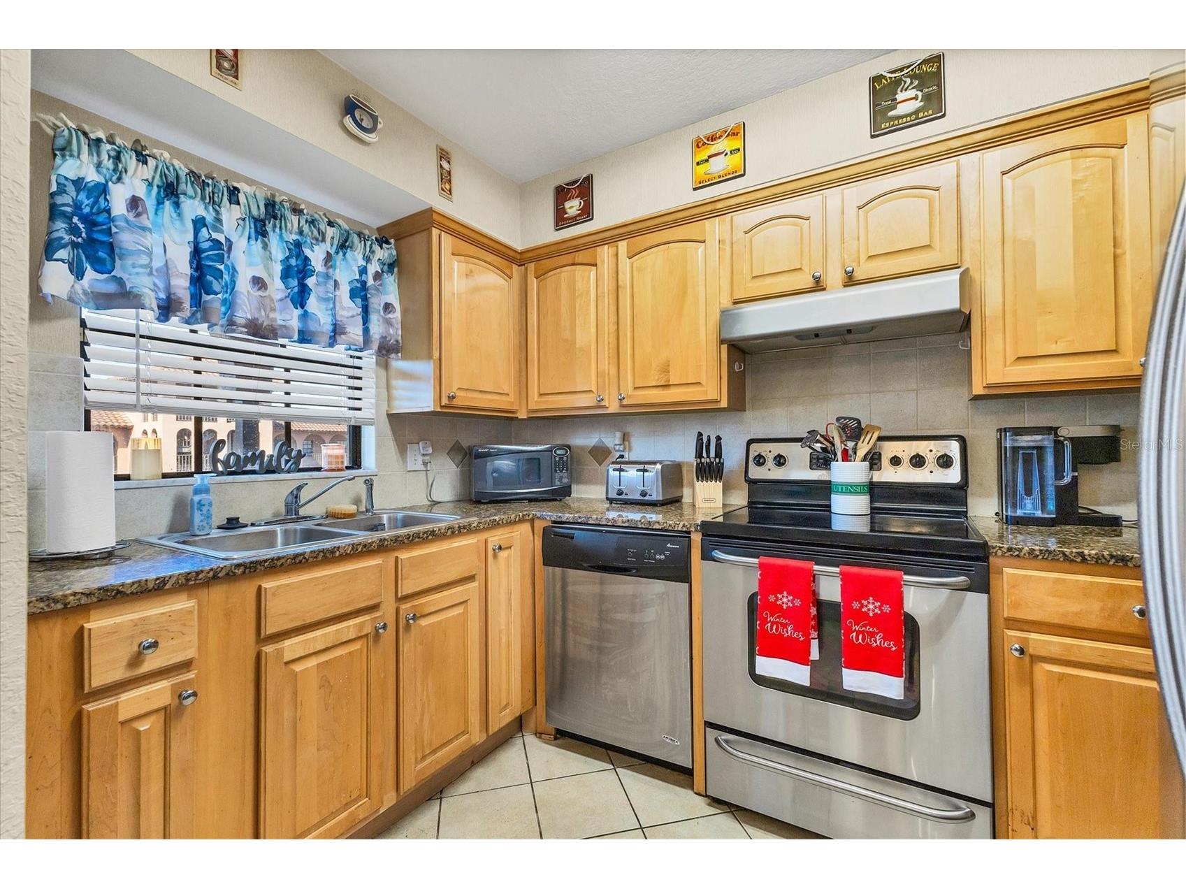 6100 Gulfport Boulevard S #415 Gulfport FL 33707 A4677493 image17