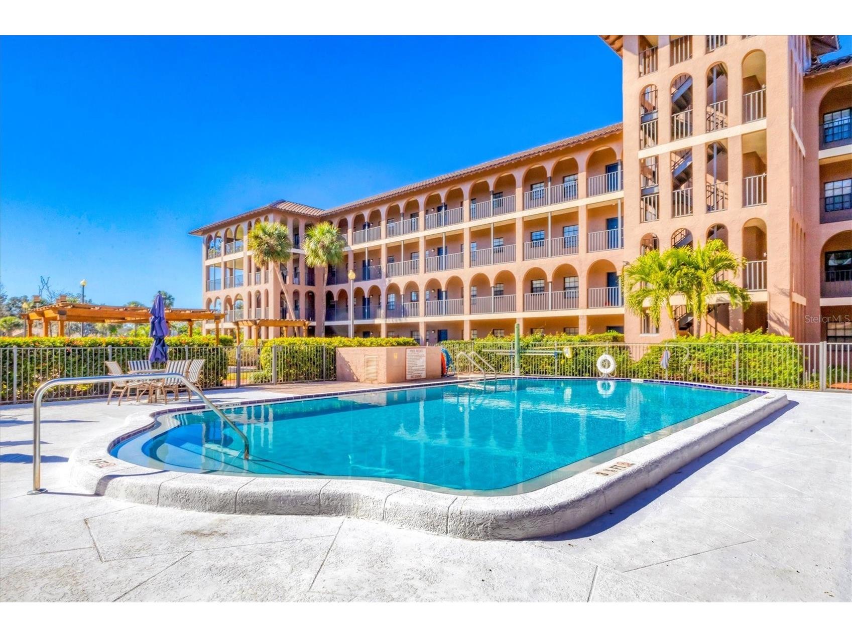 6100 Gulfport Boulevard S #415 Gulfport FL 33707 A4677493 image28