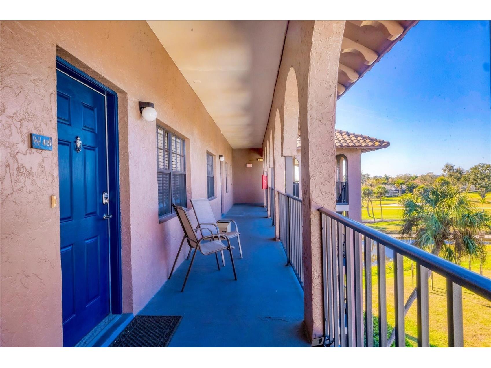 6100 Gulfport Boulevard S #415 Gulfport FL 33707 A4677493 image3