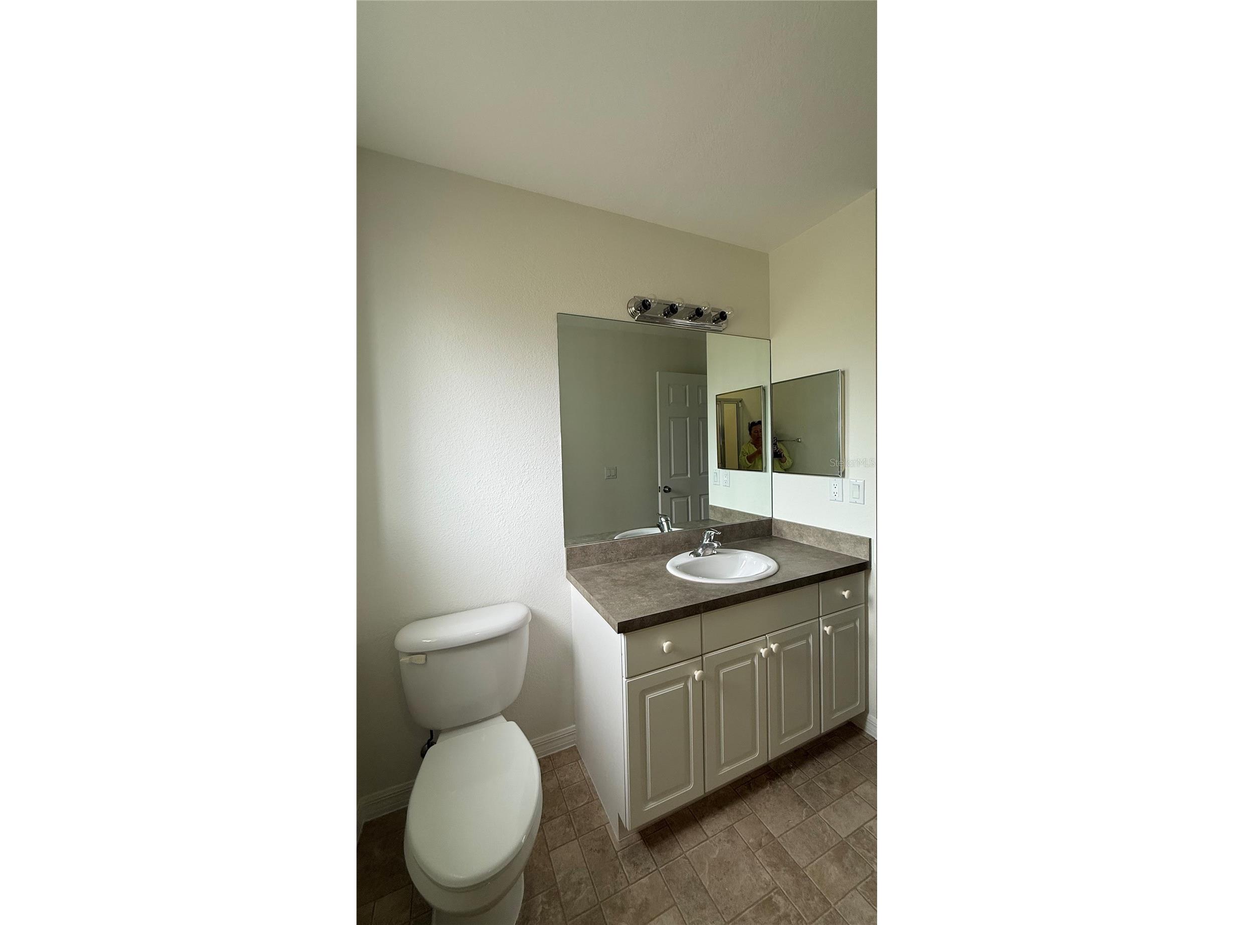 6100 Hoffman Street North Port FL 34287 A4692403 image18