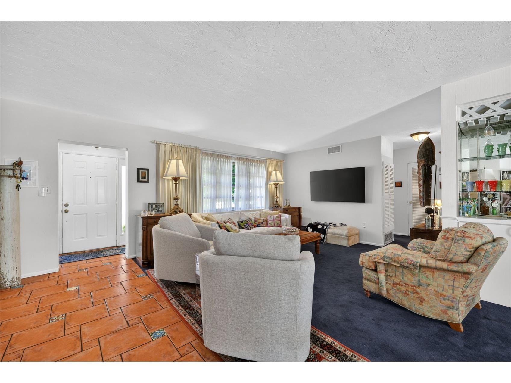 6100 Hollywood Boulevard Sarasota FL 34231 A4692788 image10