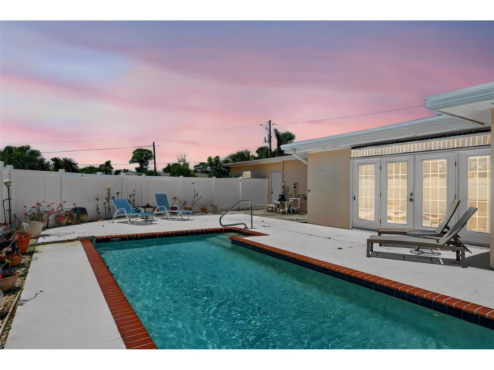 6100 Hollywood Boulevard Sarasota FL 34231 A4692788 image32