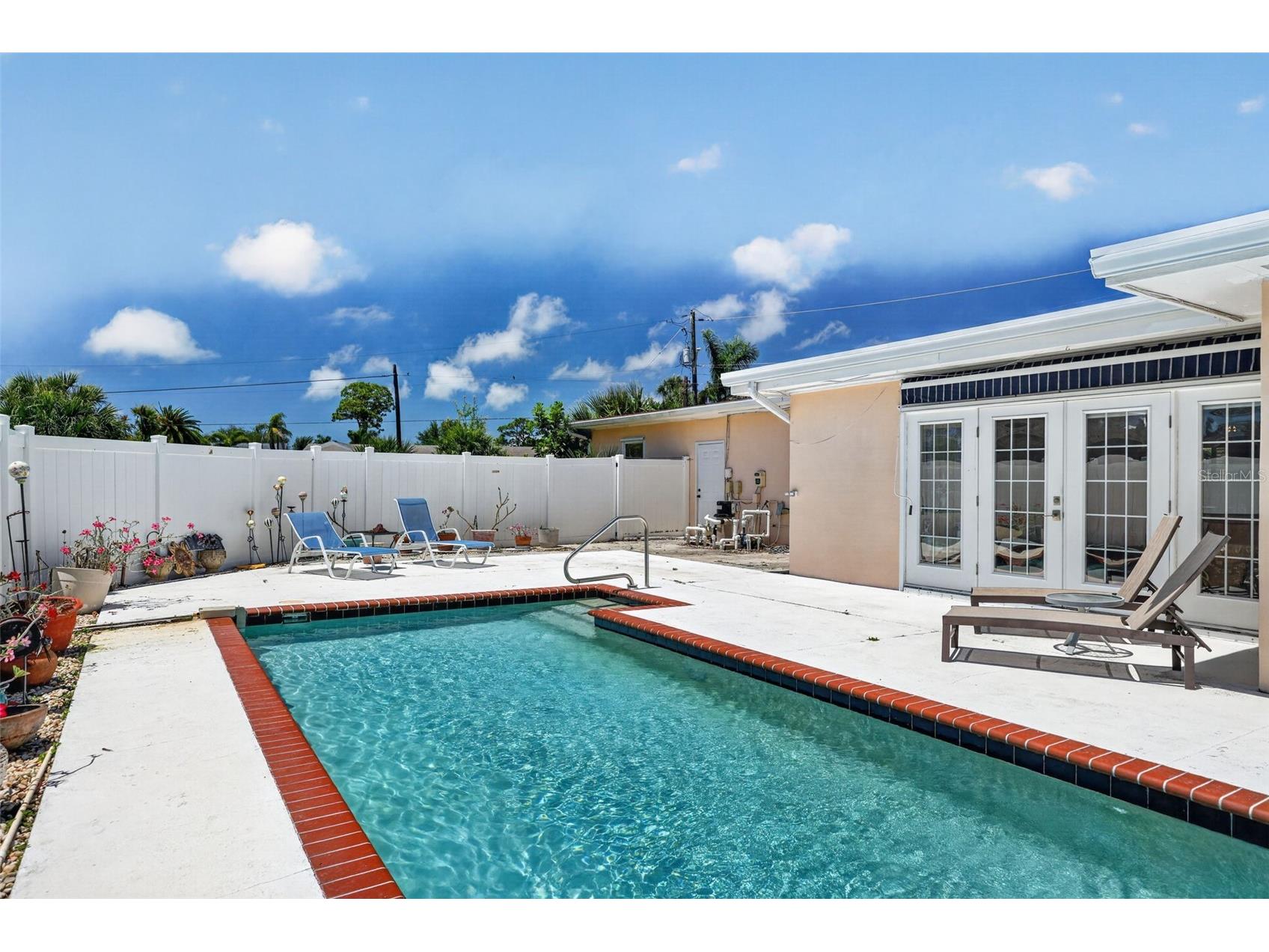 6100 Hollywood Boulevard Sarasota FL 34231 A4692788 image35