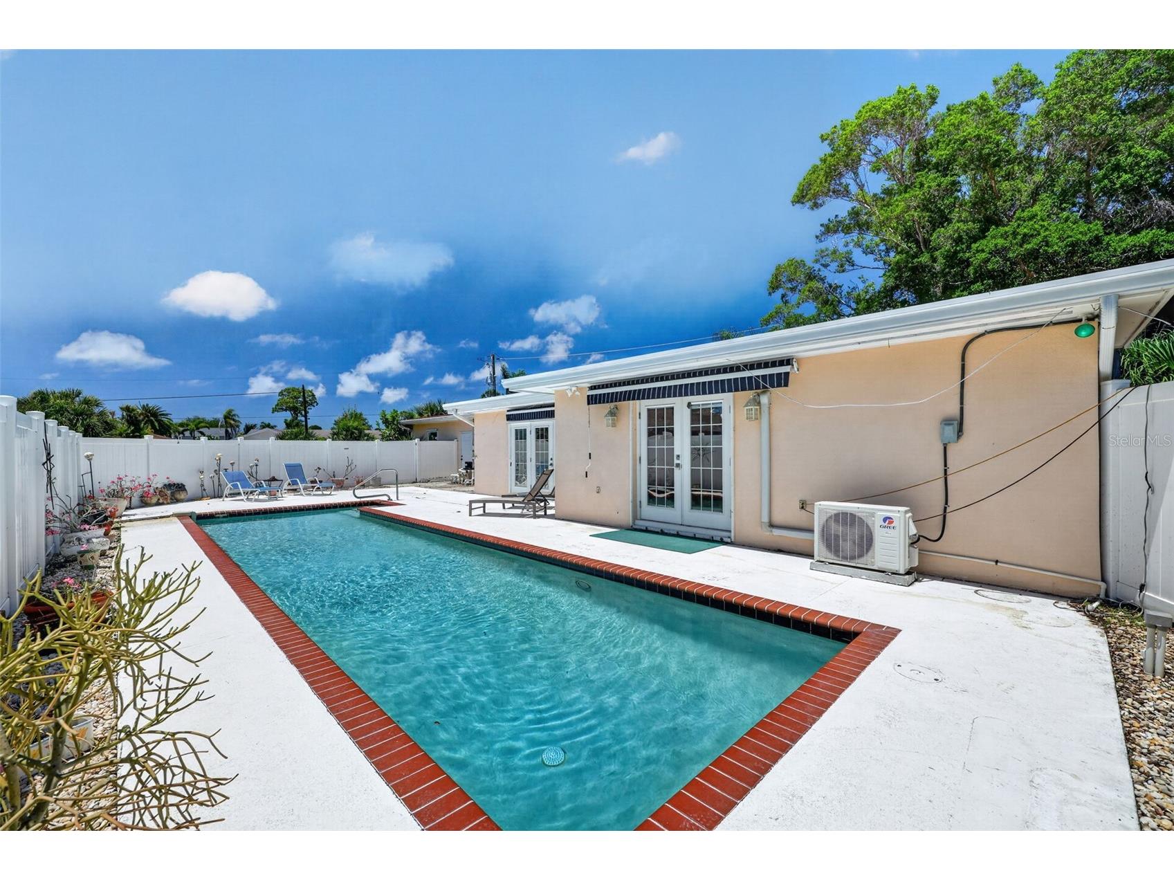 6100 Hollywood Boulevard Sarasota FL 34231 A4692788 image36