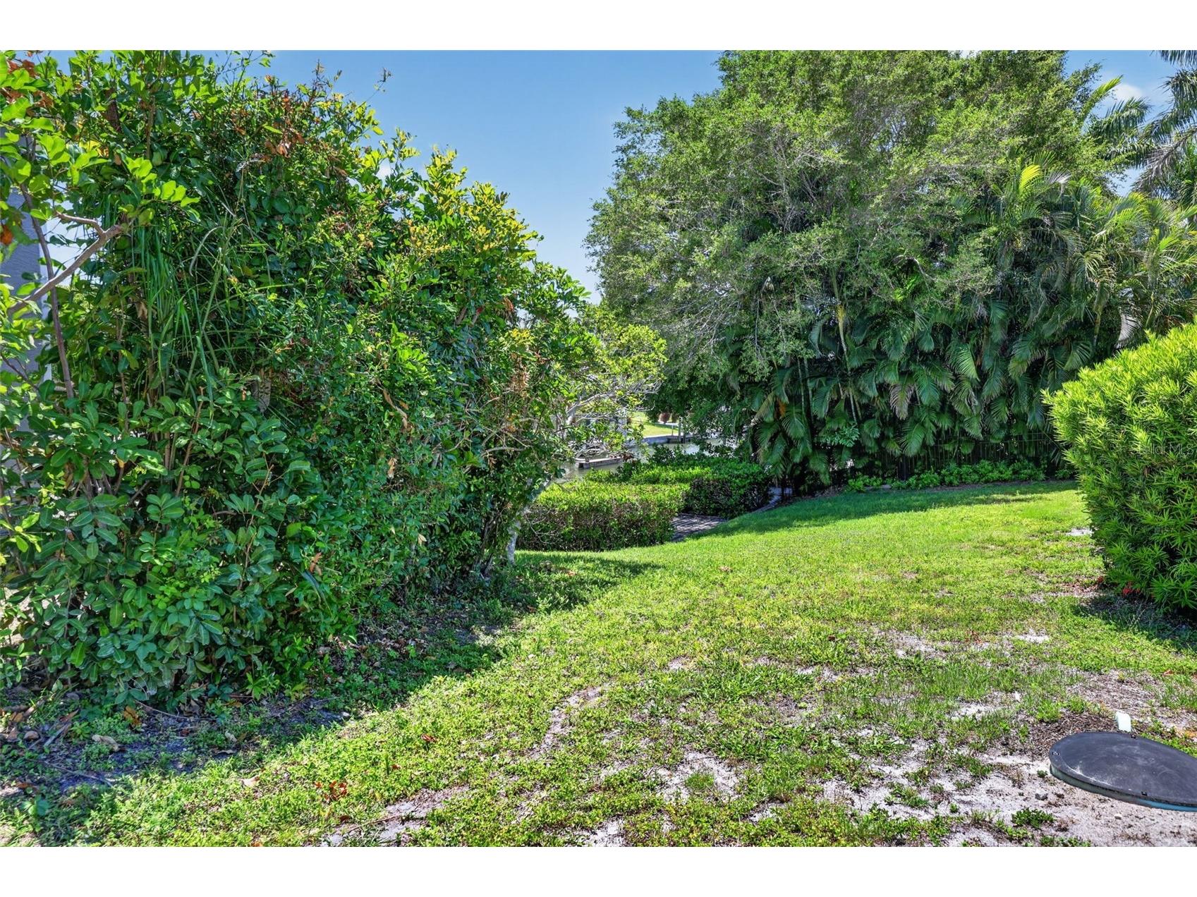 6100 Hollywood Boulevard Sarasota FL 34231 A4692788 image38