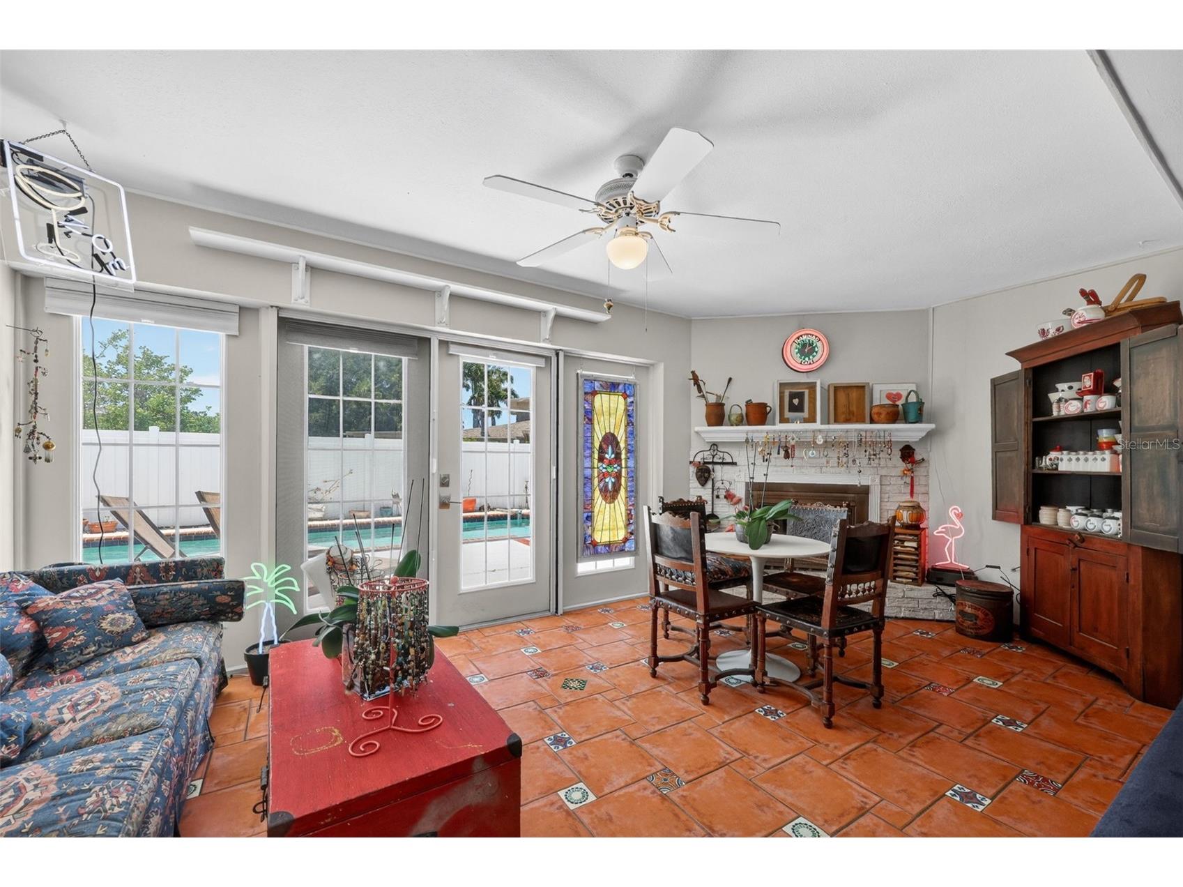 6100 Hollywood Boulevard Sarasota FL 34231 A4692788 image7