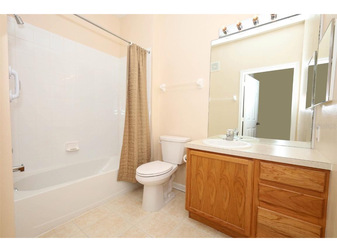 6100 Stevenson Drive #104 Orlando FL 32835 O6362457 image16