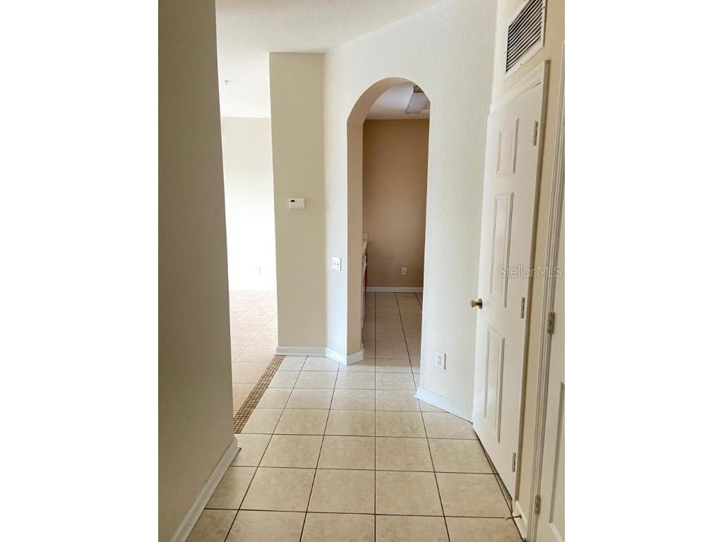 6100 Stevenson Drive #208 Orlando FL 32835 O6333671 image2