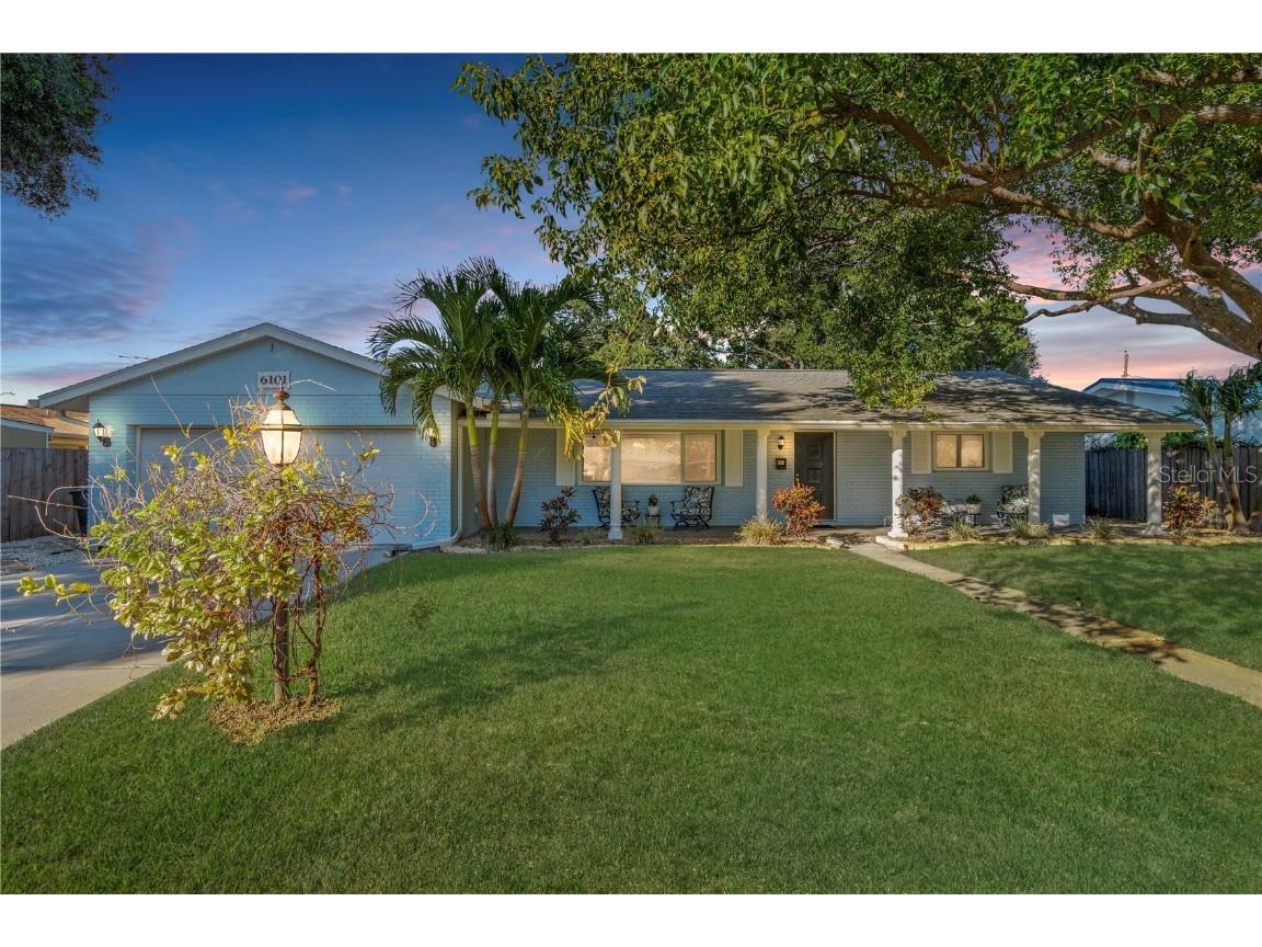 6101 27th Avenue N Saint Petersburg FL 33710 U8219987 image1