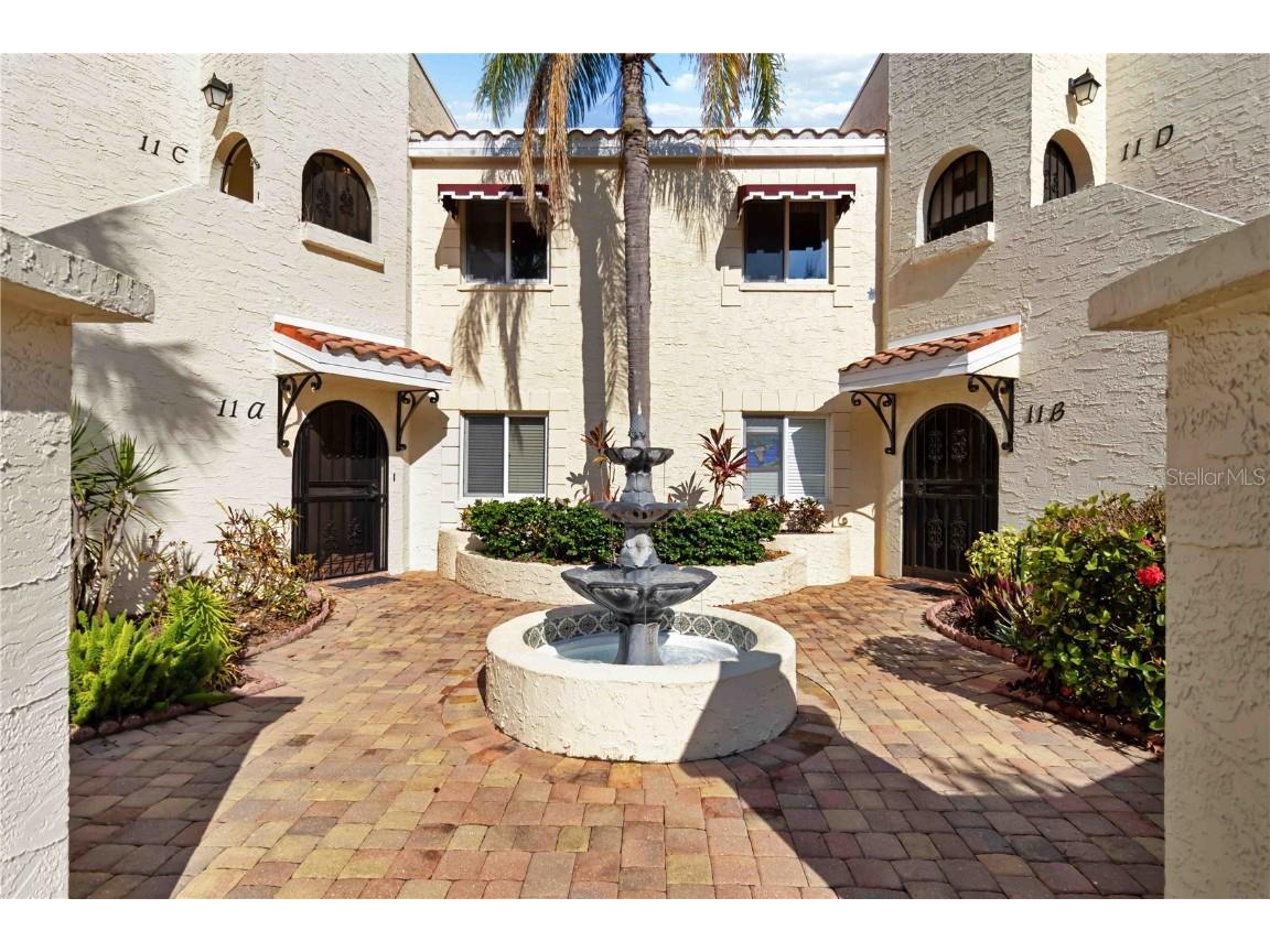 6101 34th Street W #11C Bradenton FL 34210 A4654869 image2