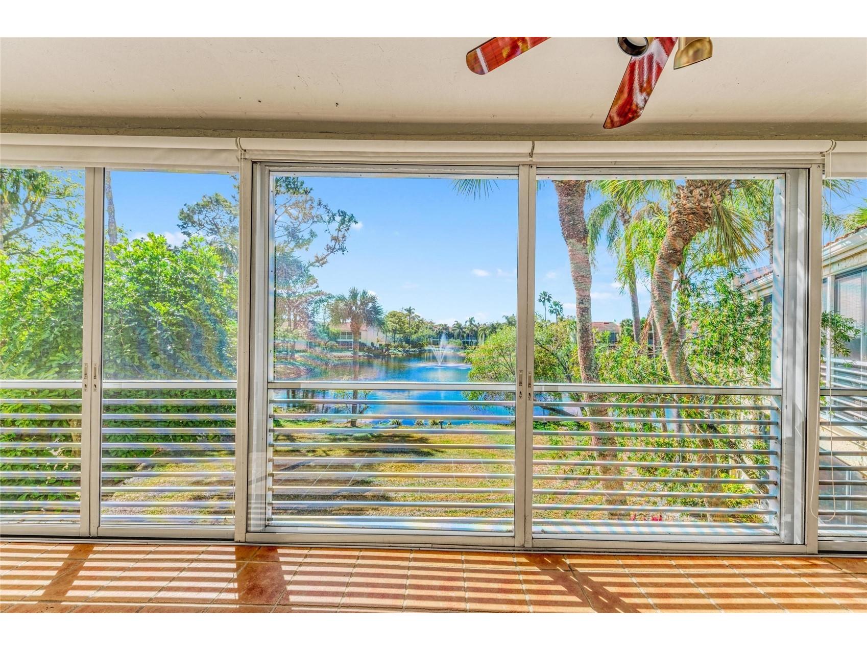 6101 34th Street W #11G Bradenton FL 34210 A4684403 image2