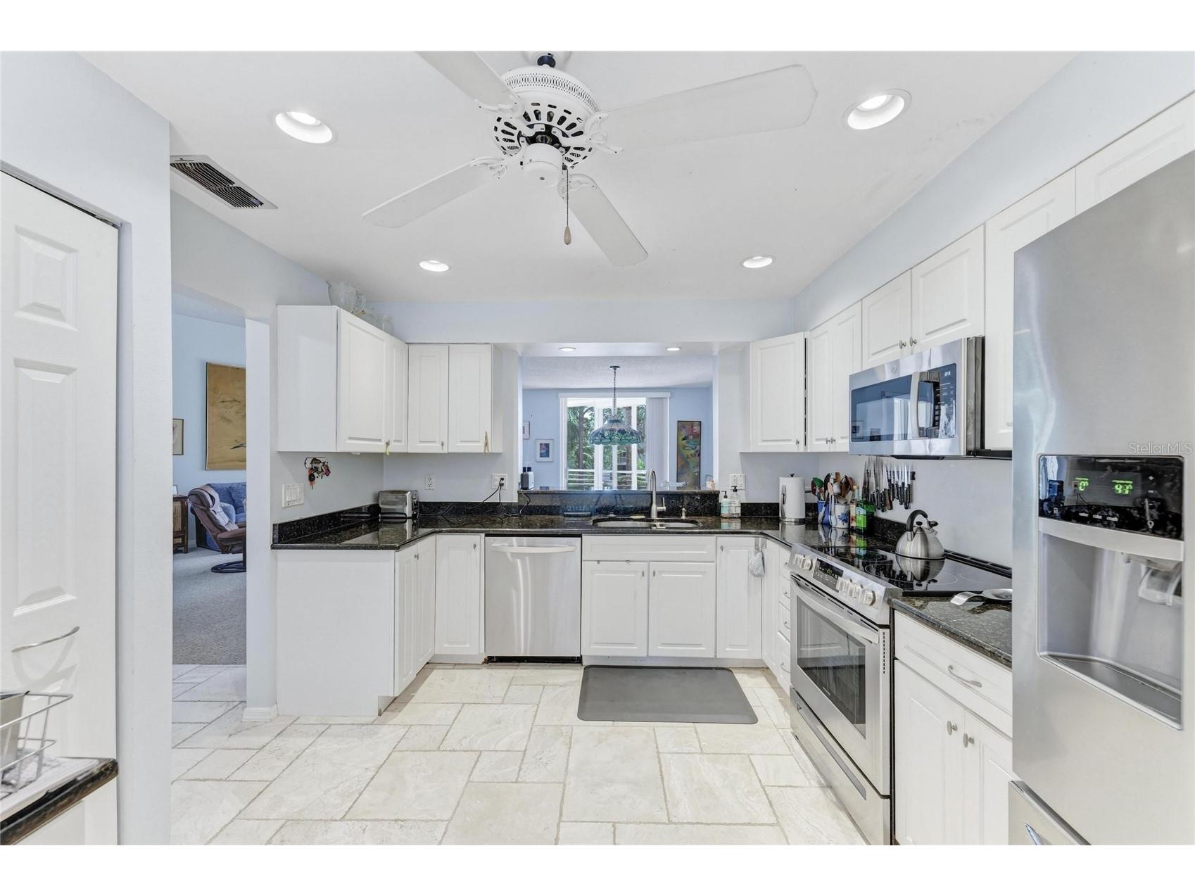 6101 34th Street W #11G Bradenton FL 34210 A4684403 image7