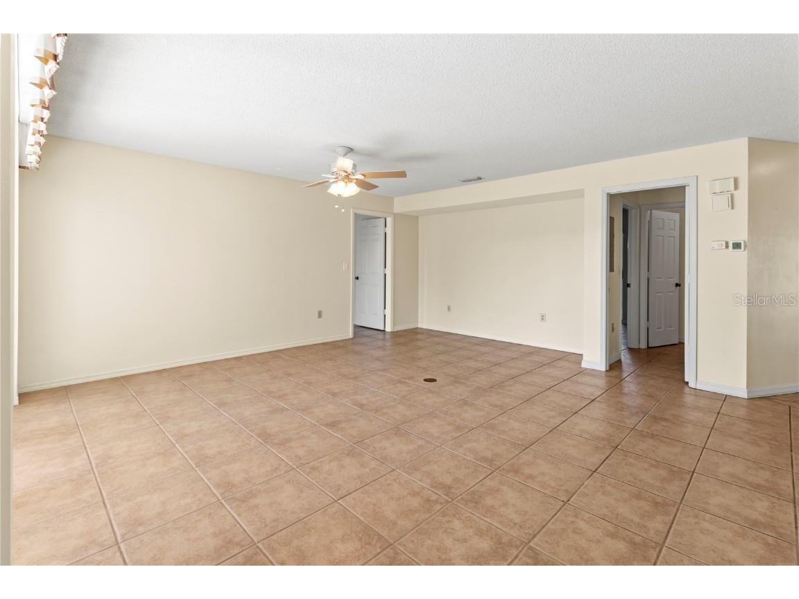 6101 34th Street W #14B Bradenton FL 34210 A4672421 image12