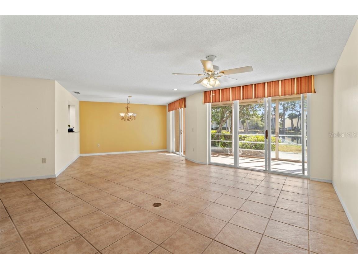 6101 34th Street W #14B Bradenton FL 34210 A4672421 image16