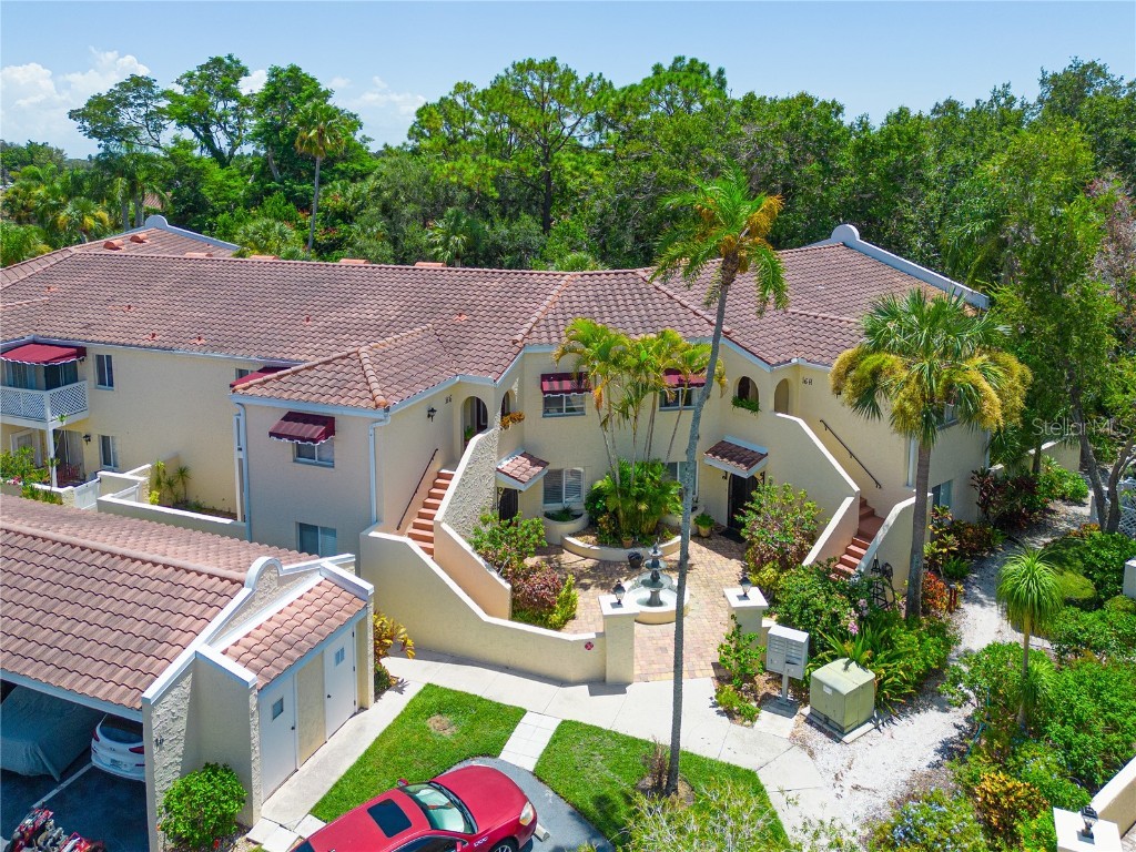 6101 34th Street W #16H Bradenton FL 34210 A4579898 image1