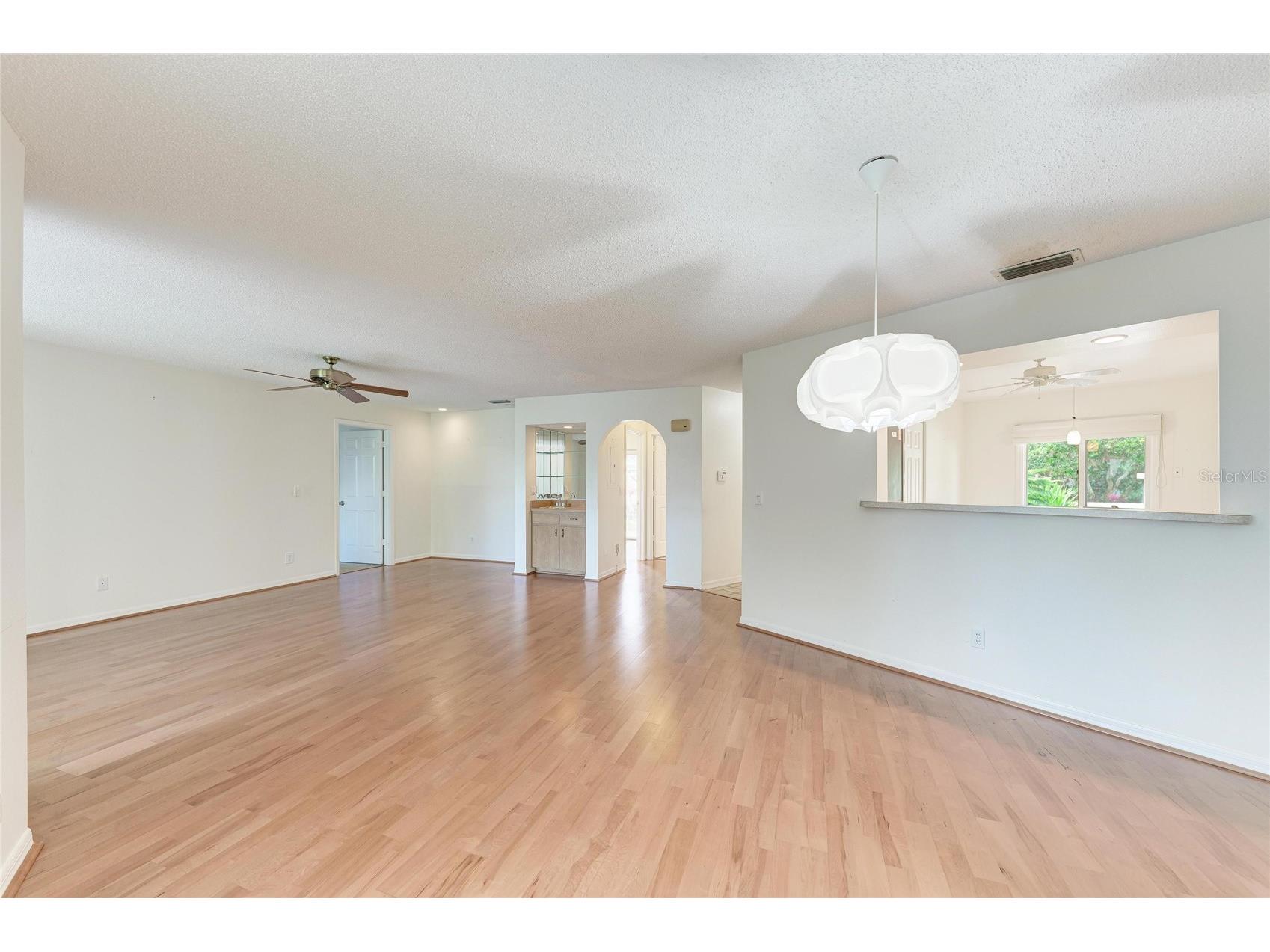 6101 34th Street W #20B Bradenton FL 34210 A4689140 image16