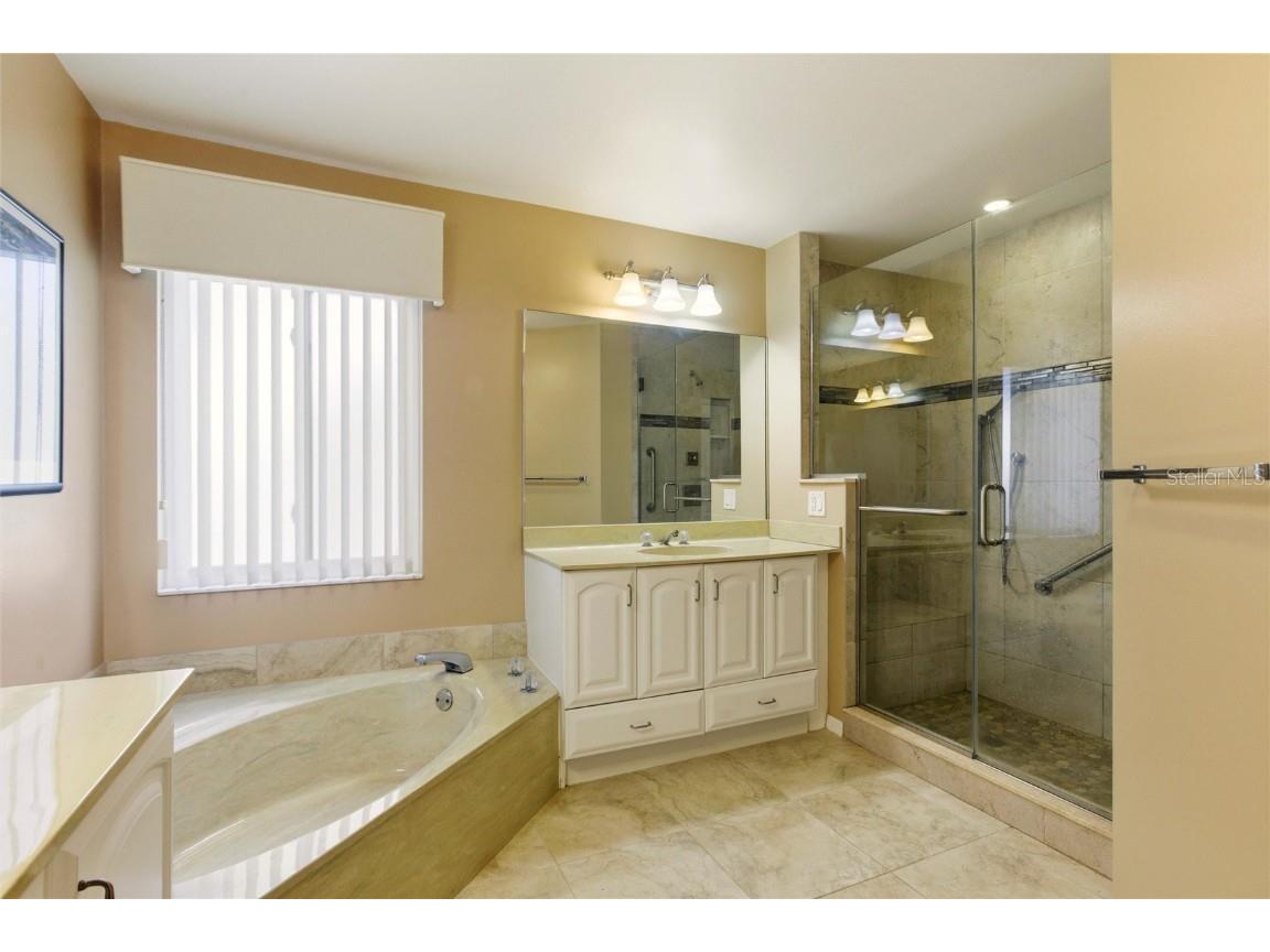 6101 34th Street W #23C Bradenton FL 34210 A4673392 image18