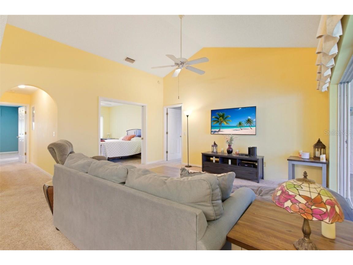 6101 34th Street W #23C Bradenton FL 34210 A4673392 image8