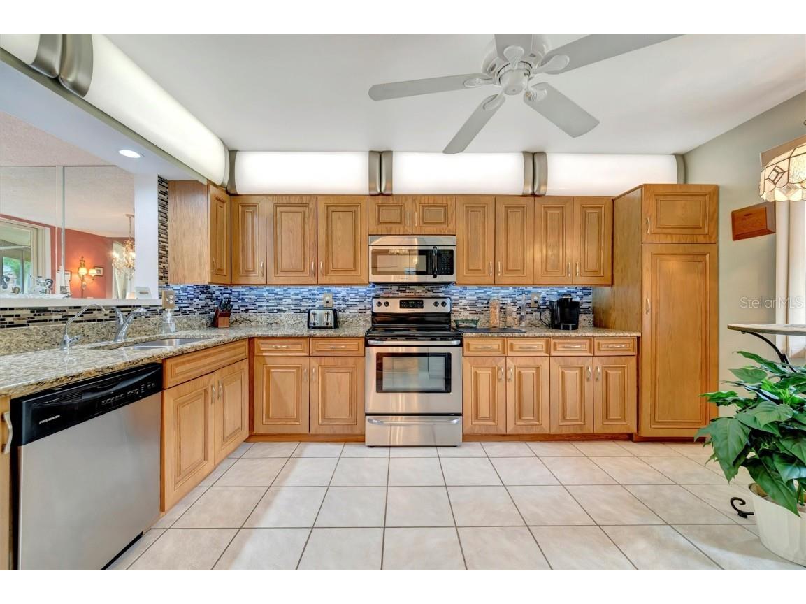 6101 34th Street W #24C Bradenton FL 34210 A4659023 image5