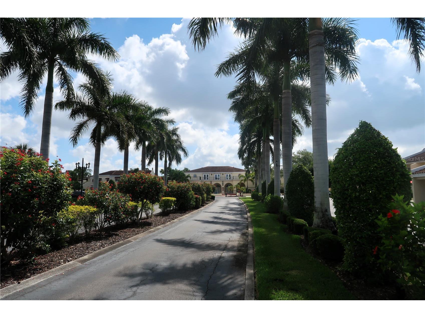 6101 34th Street W #24C Bradenton FL 34210 A4692921 image2