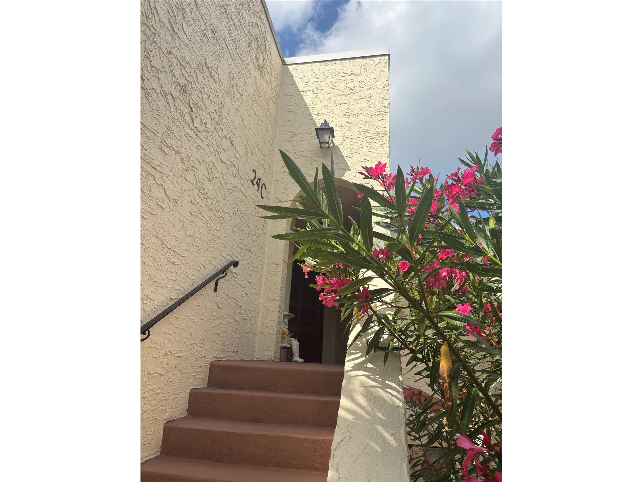 6101 34th Street W #24C Bradenton FL 34210 A4692921 image5