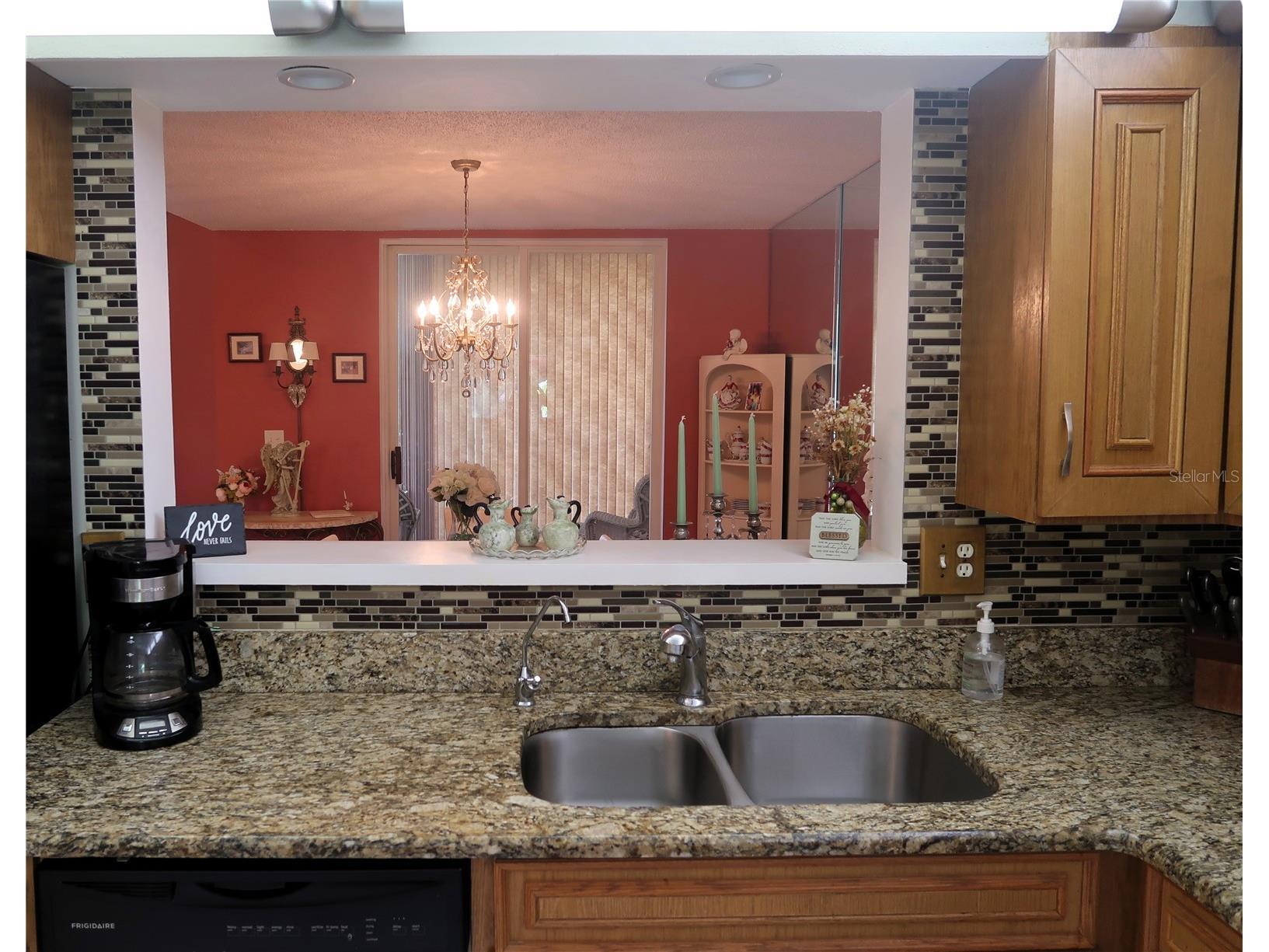 6101 34th Street W #24C Bradenton FL 34210 A4692921 image9