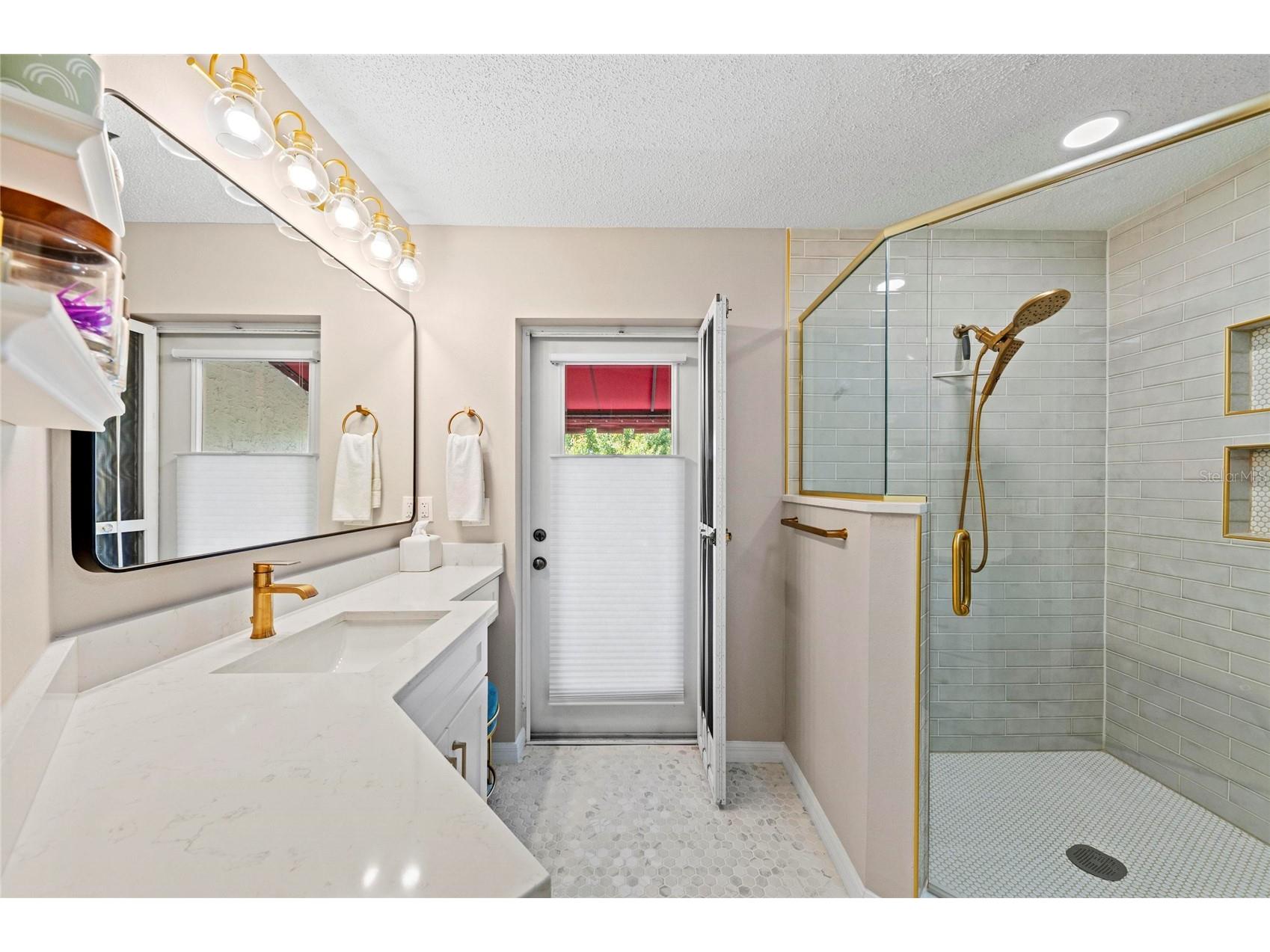6101 34th Street W #3D Bradenton FL 34210 A4687770 image36
