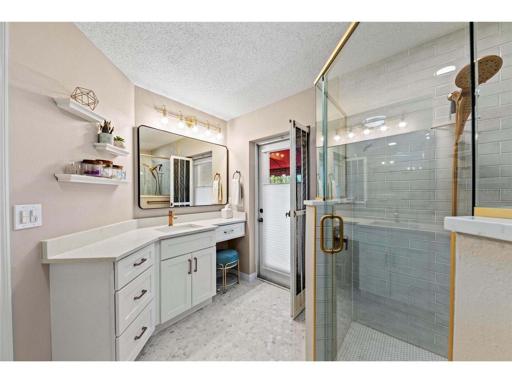 6101 34th Street W #3D Bradenton FL 34210 A4687770 image46