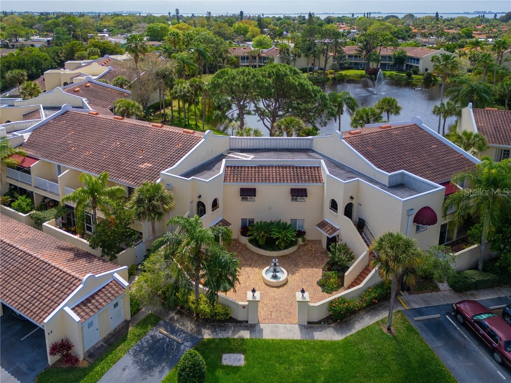 6101 34th Street W #APT 12H Bradenton FL 34210 A4601493 image1