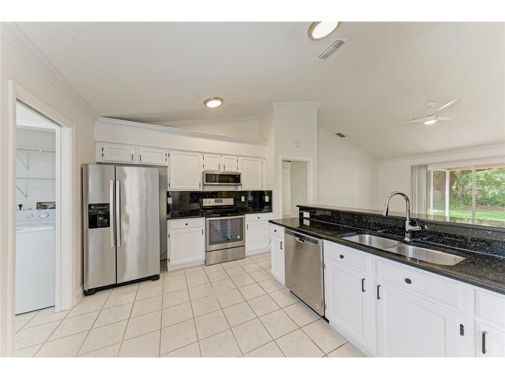 6101 55th Avenue Circle E Bradenton FL 34203 O6413807 image4