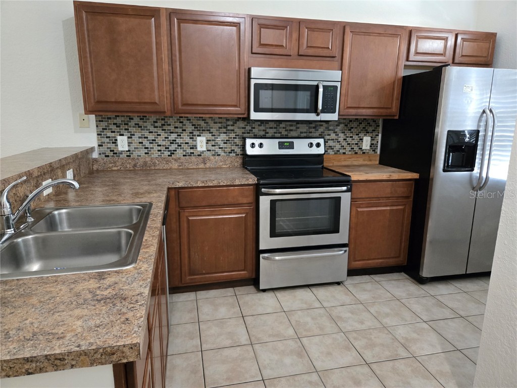 6101 Lake Marion Golf Resort #6 Poinciana FL 34759 S5134834 image2