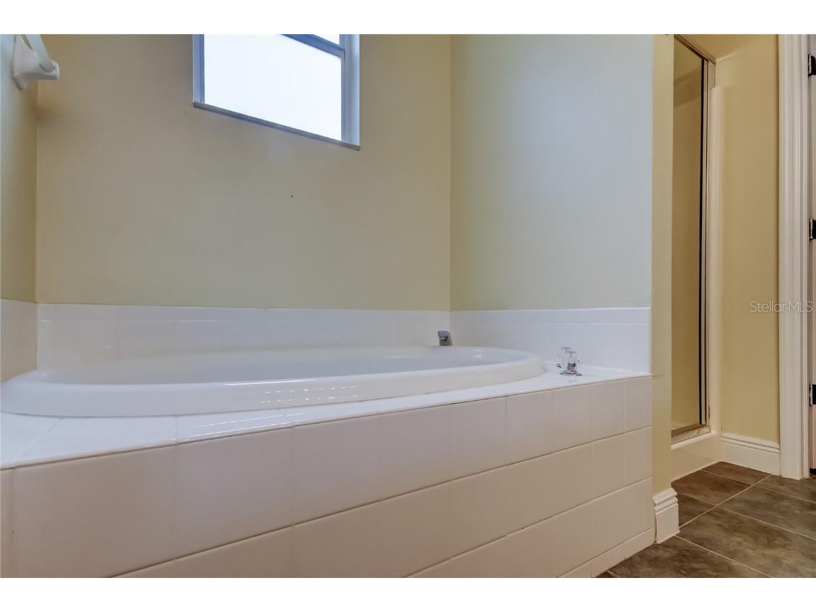 6101 Lanshire Drive Tampa FL 33634 TB8403109 image22