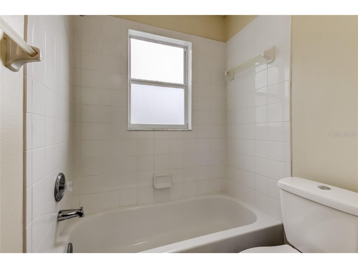 6101 Lanshire Drive Tampa FL 33634 TB8403109 image35