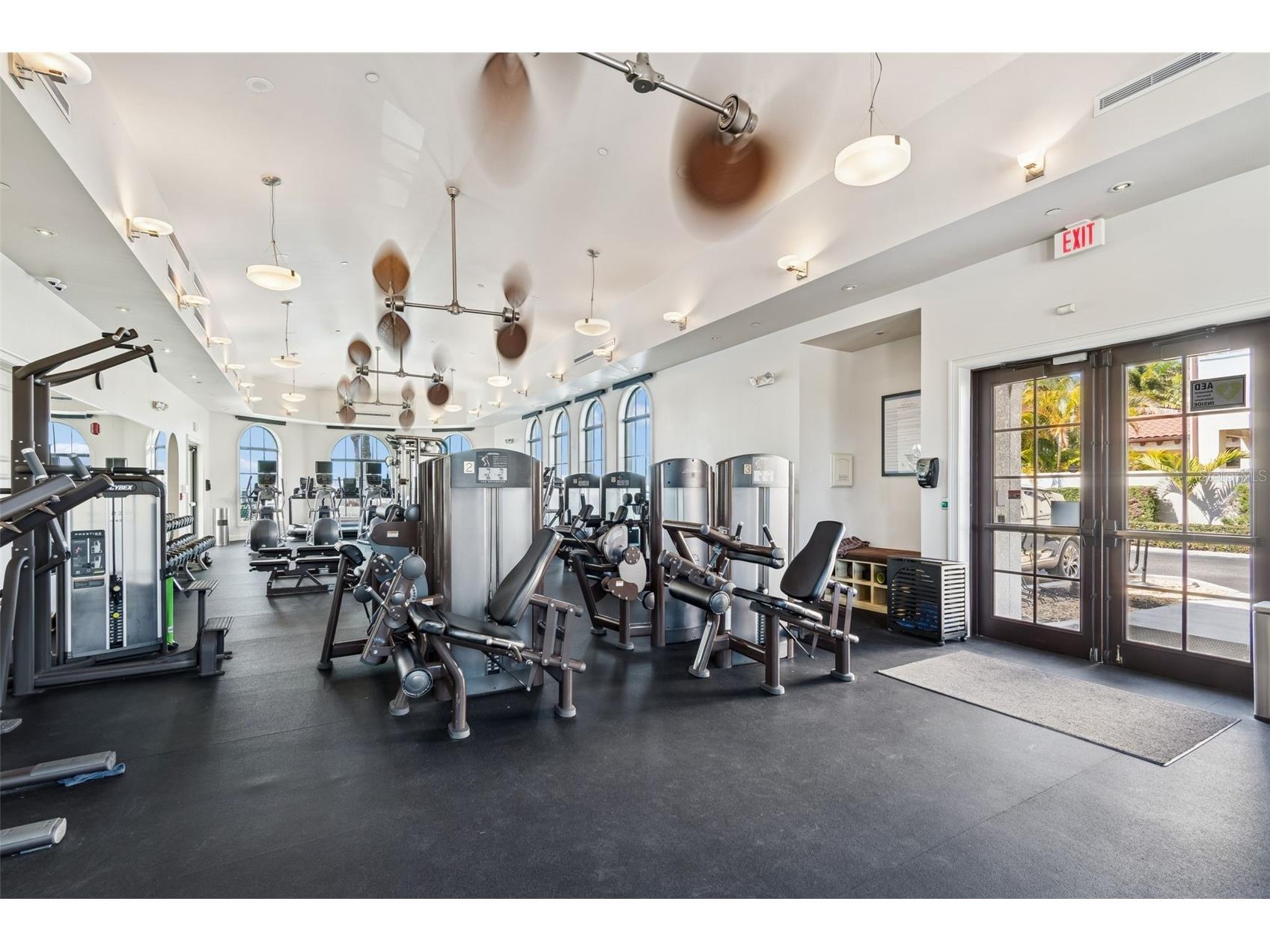 6101 Yeats Manor Drive Tampa FL 33616 TB8432516 image55