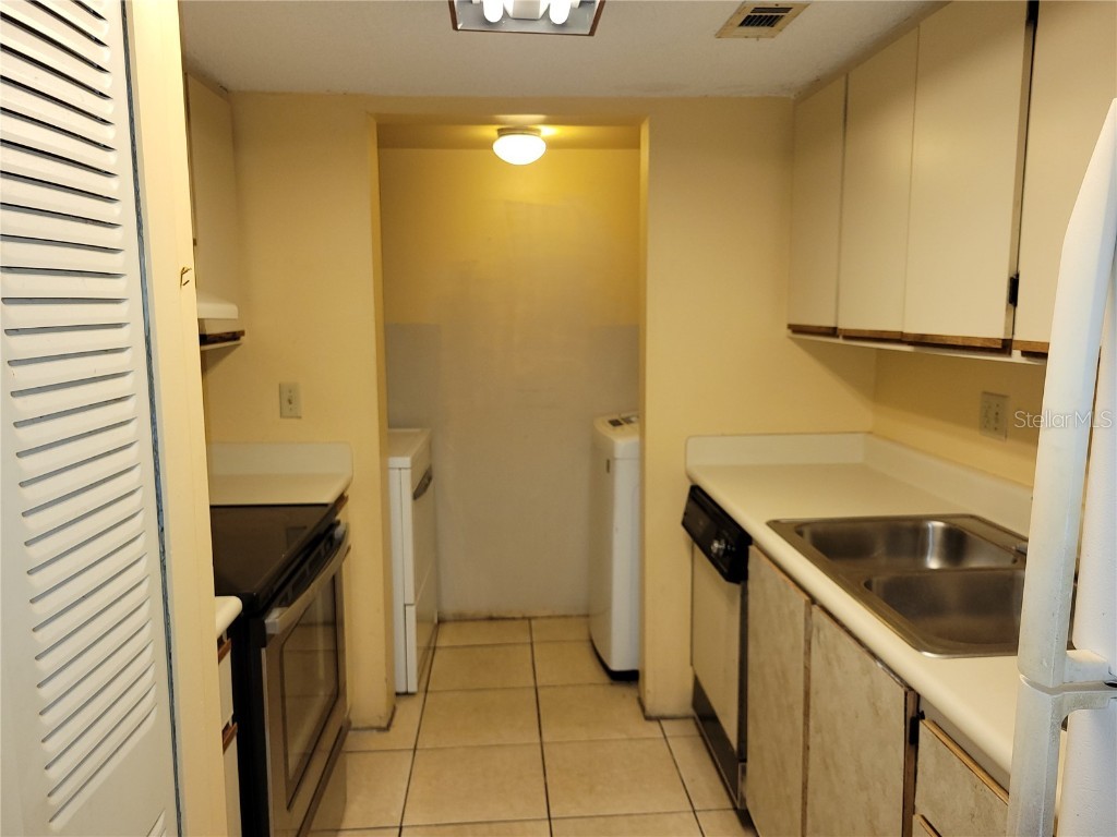 6102 Curry Ford Road #103 Orlando FL 32822 O6328558 image4