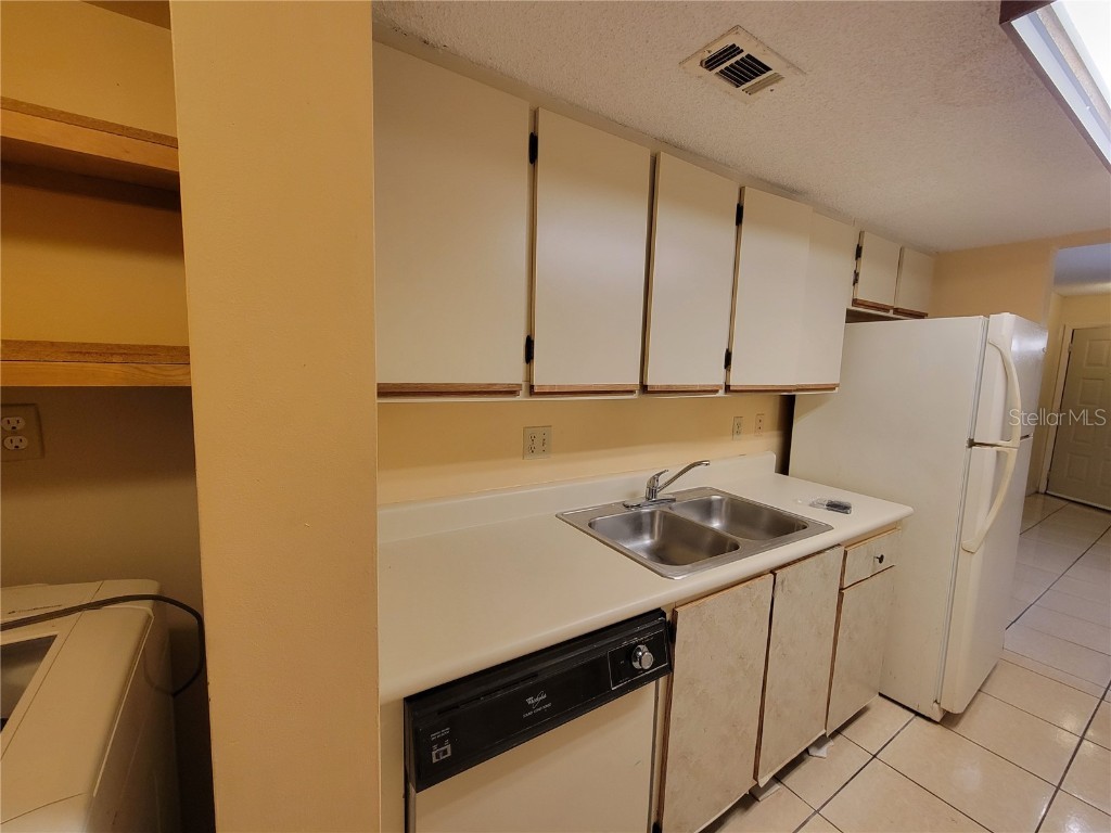 6102 Curry Ford Road #103 Orlando FL 32822 O6328558 image8