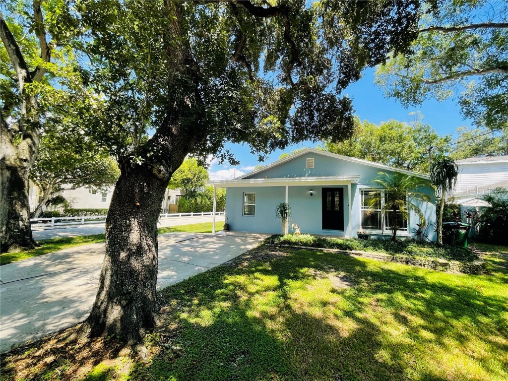 6102 S Elkins Avenue Tampa FL 33611 U8250842 image1