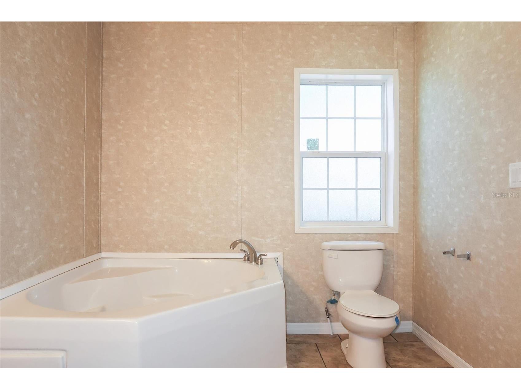 6102 Woodhaven Drive Lakeland FL 33811 TB8471987 image20