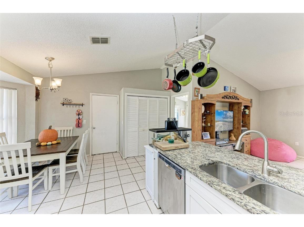 6103 65th Court E Palmetto FL 34221 A4669203 image14