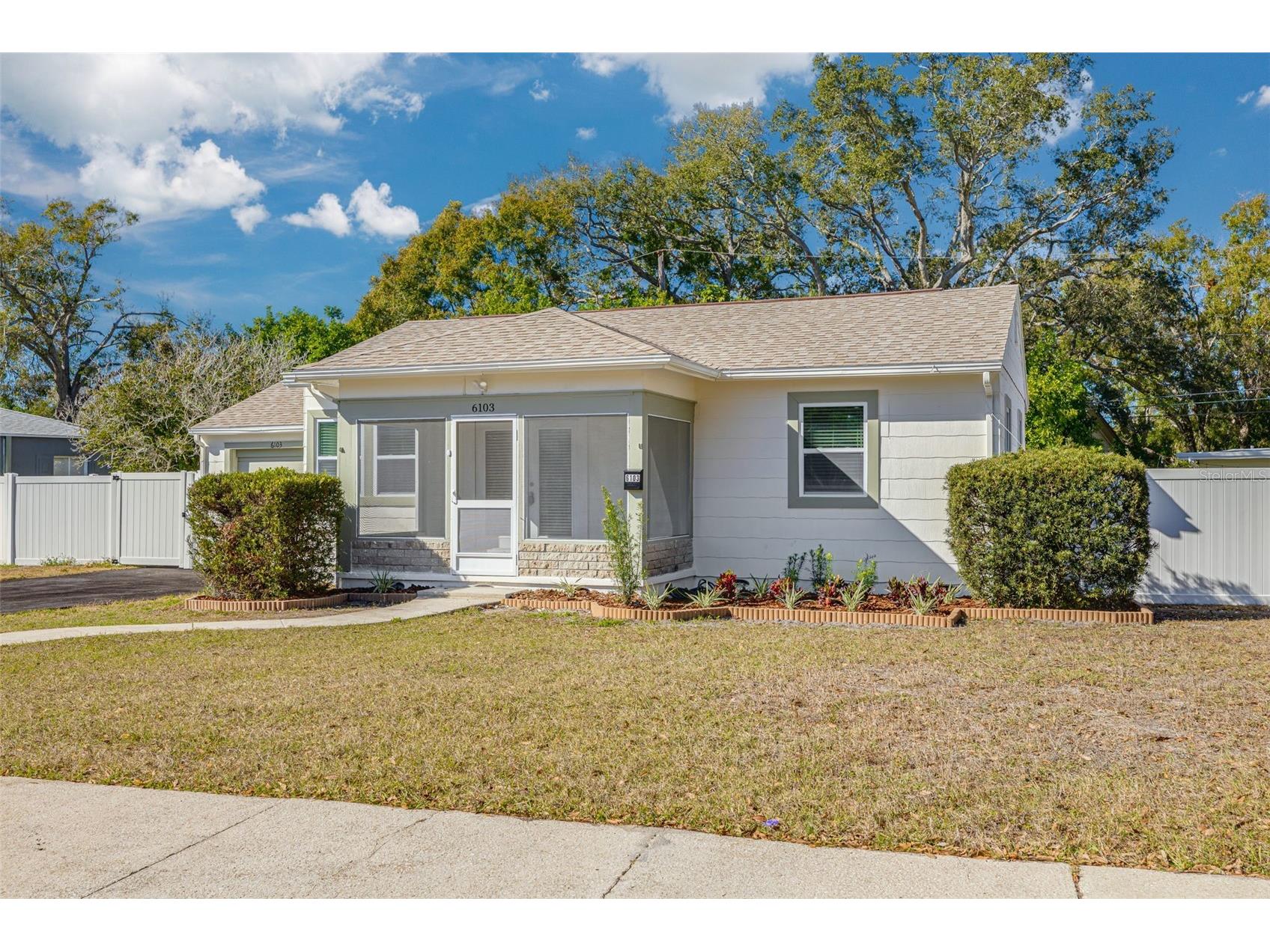 6103 6th Avenue N Saint Petersburg FL 33710 TB8468378 image1