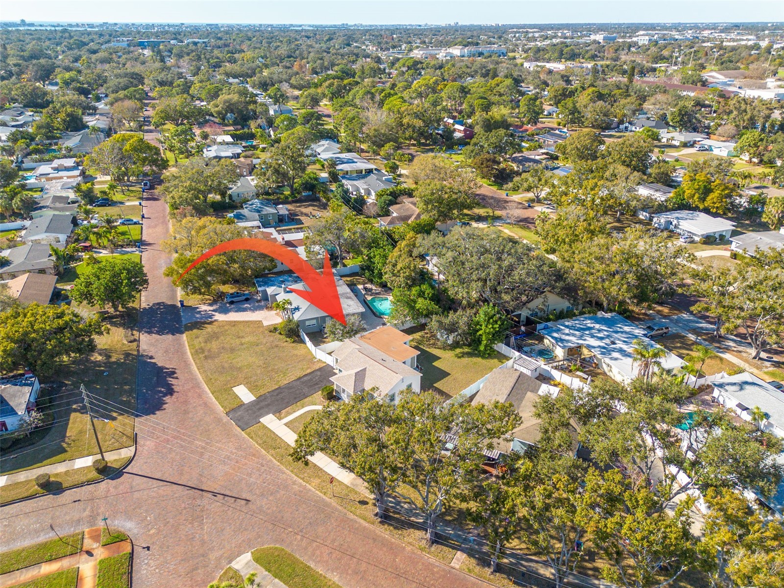 6103 6th Avenue N Saint Petersburg FL 33710 TB8468378 image24