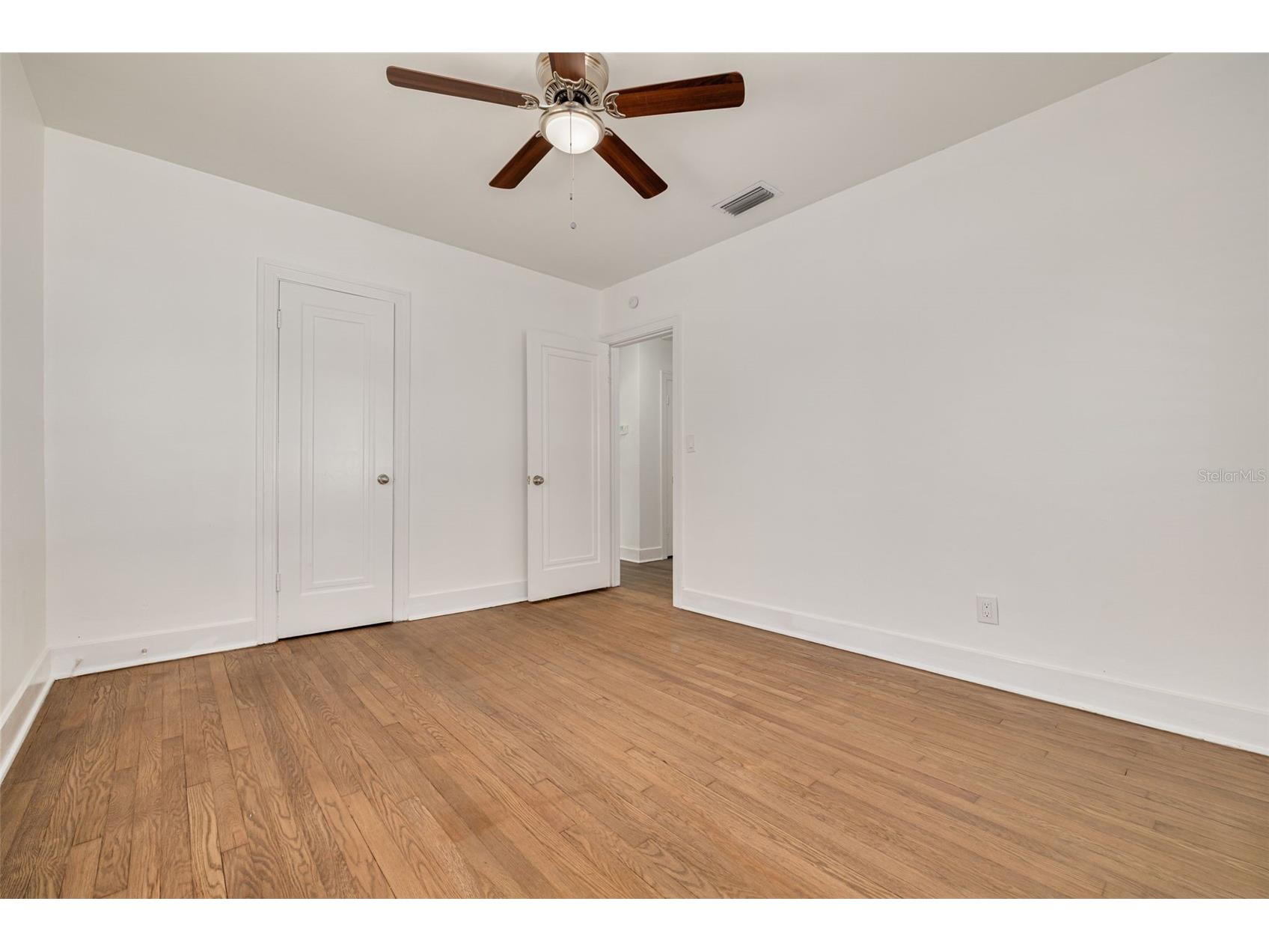 6103 6th Avenue N Saint Petersburg FL 33710 TB8468378 image32