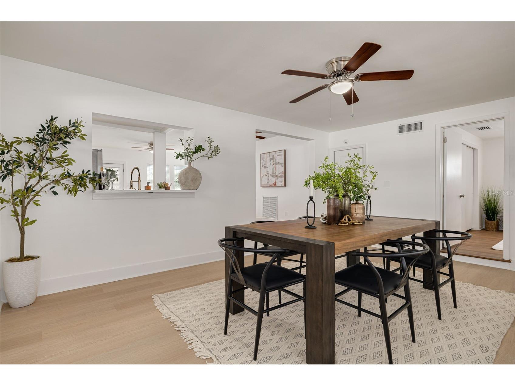 6103 6th Avenue N Saint Petersburg FL 33710 TB8468378 image4