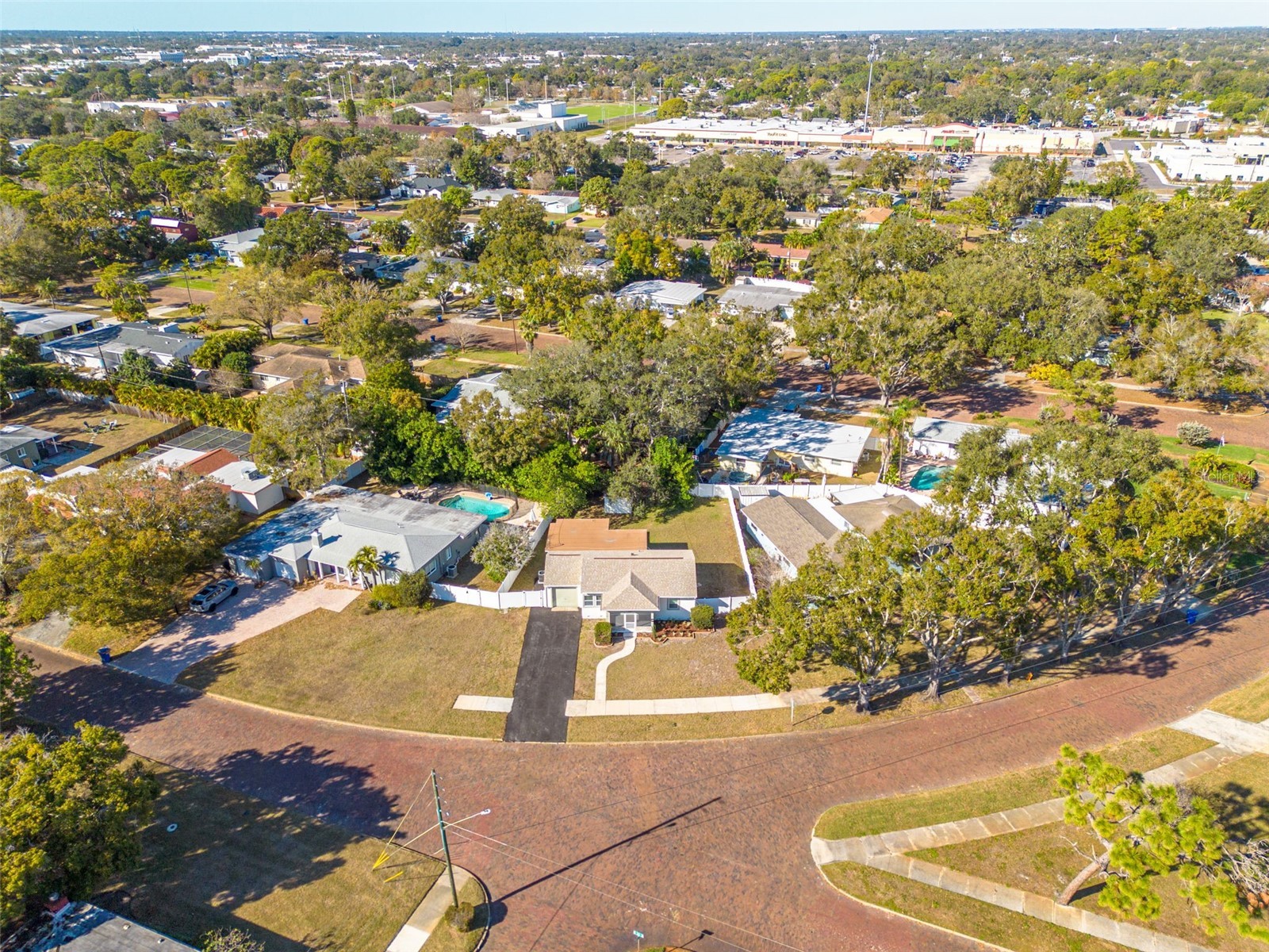 6103 6th Avenue N Saint Petersburg FL 33710 TB8468378 image40