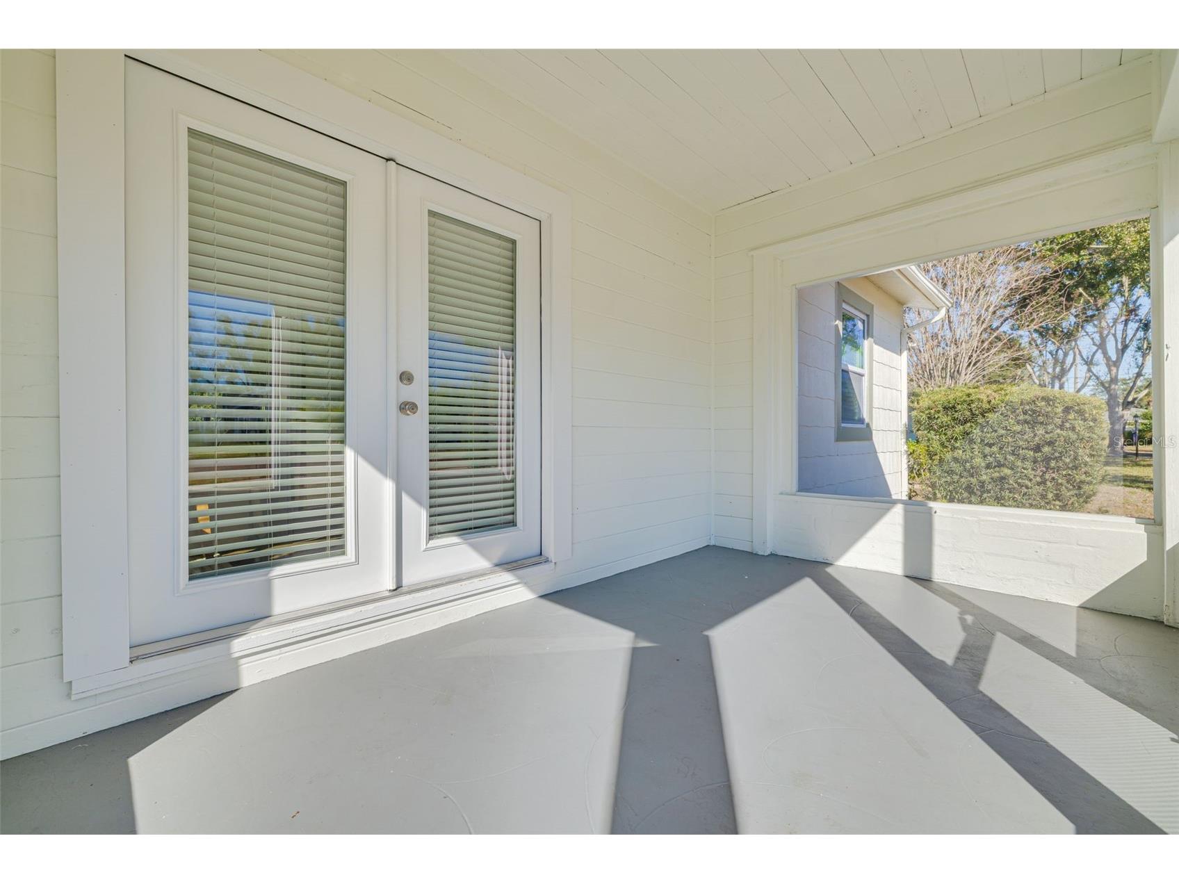 6103 6th Avenue N Saint Petersburg FL 33710 TB8468378 image6