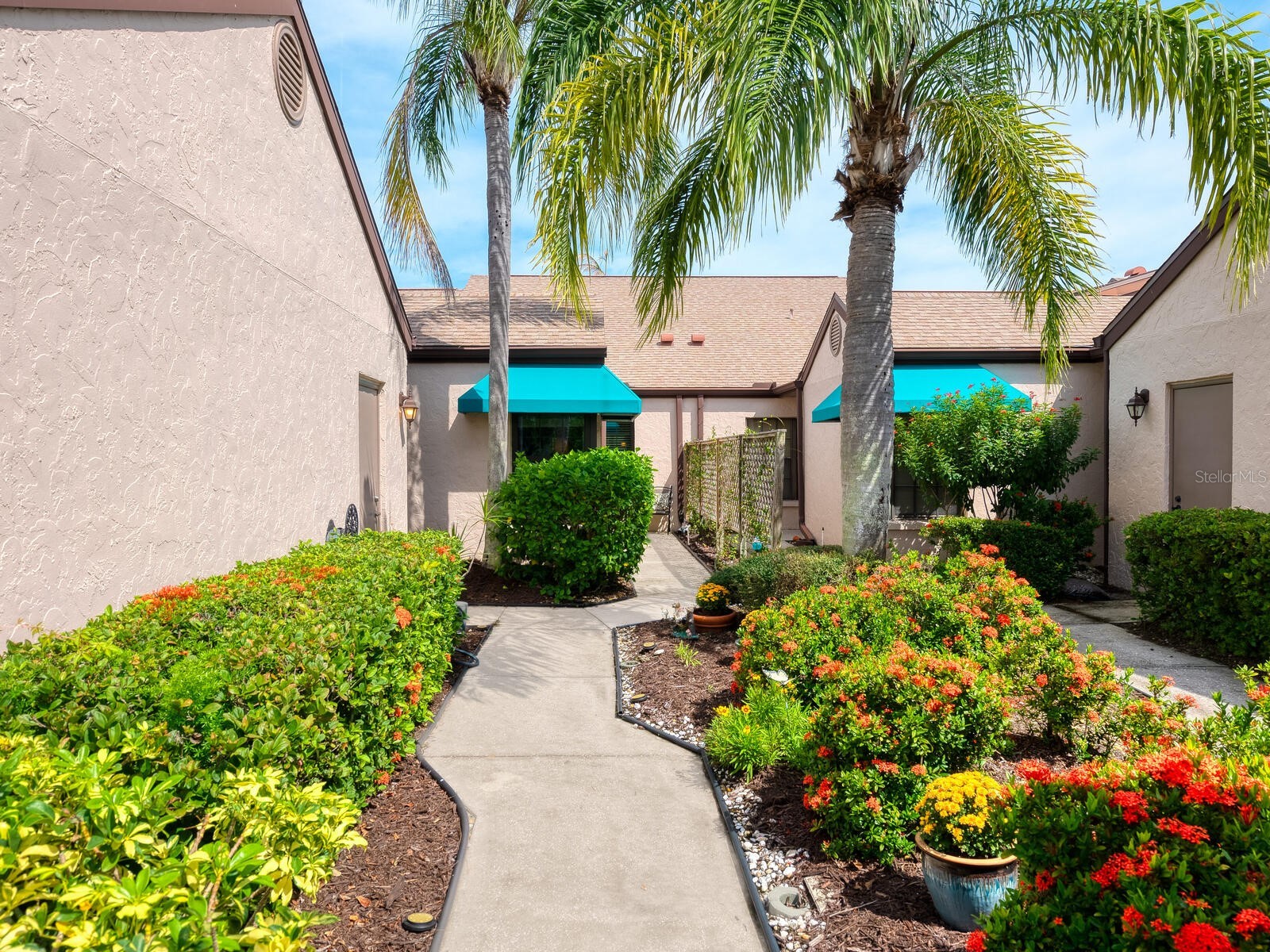 6103 Clubside Drive #6103 Sarasota FL 34243 A4664991 image2